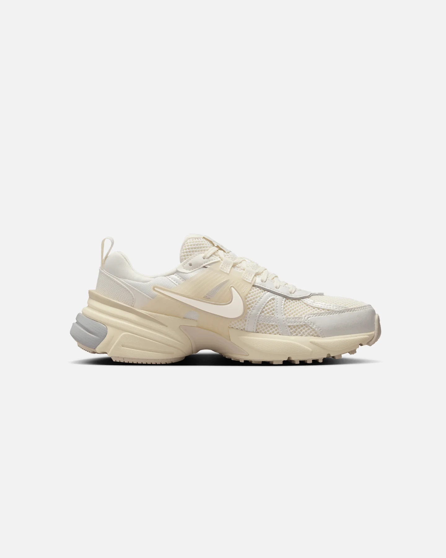 Nike Women's V2K Run Pale Ivory - Image 4