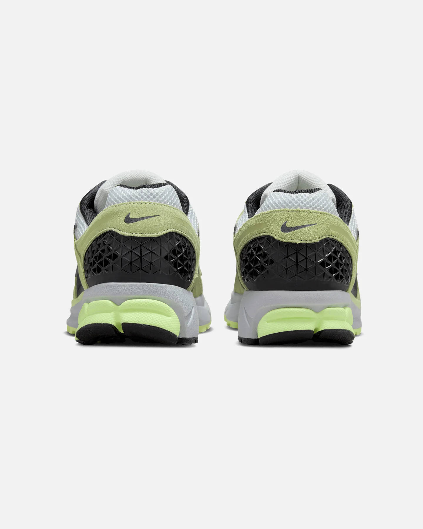 Nike Zoom Vomero 5 Barely Volt/Platinum - Image 3