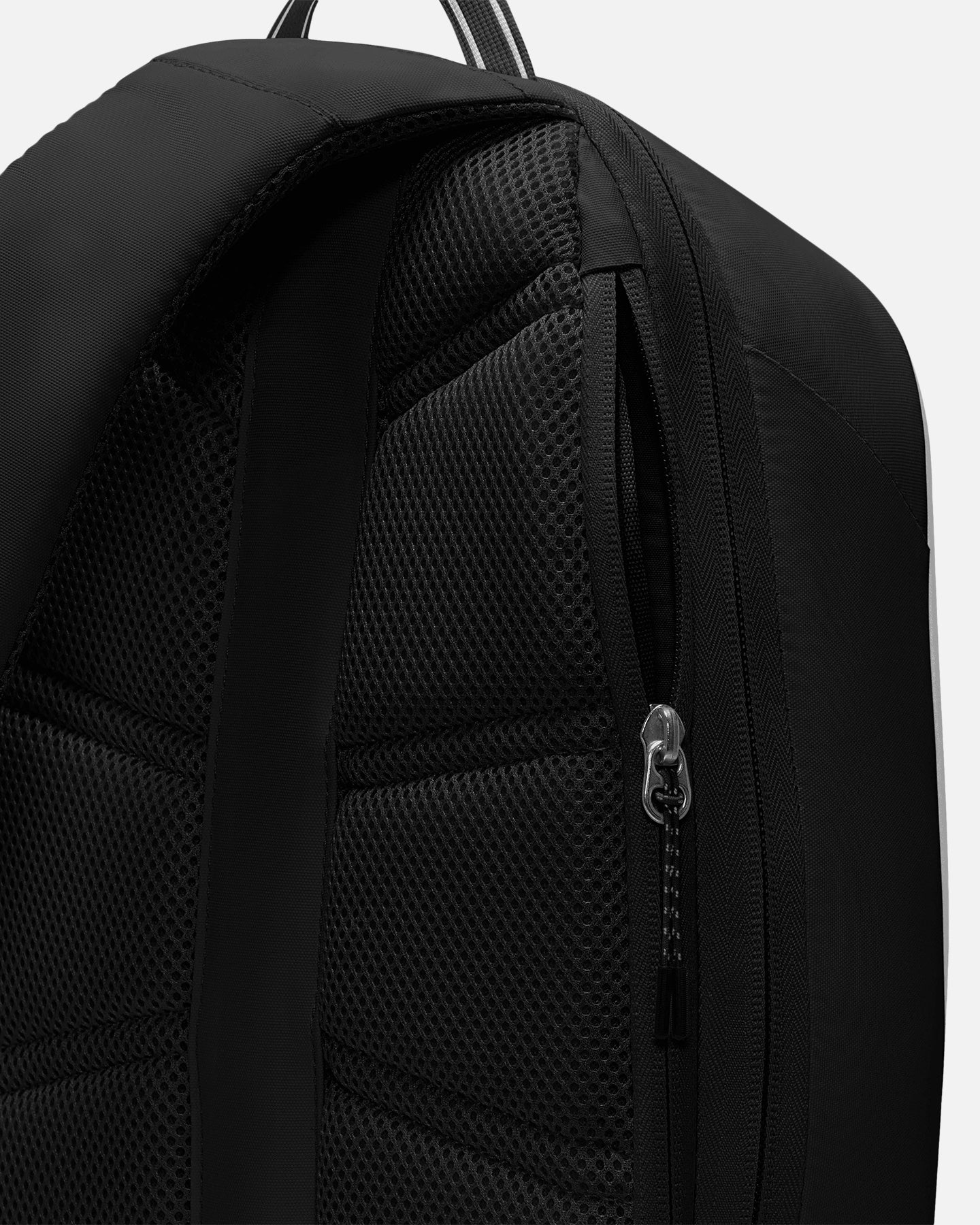 Nike Sportswear Commute Sling Bag (8L) Black/Silver - Image 8