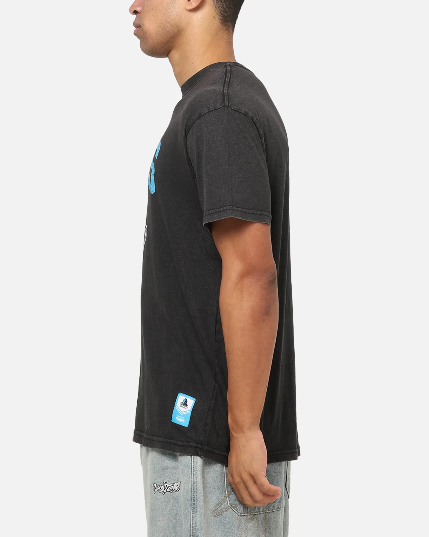 Bleacher Athletic Gold Coast Titans NRL Washed T-Shirt Black - Image 5