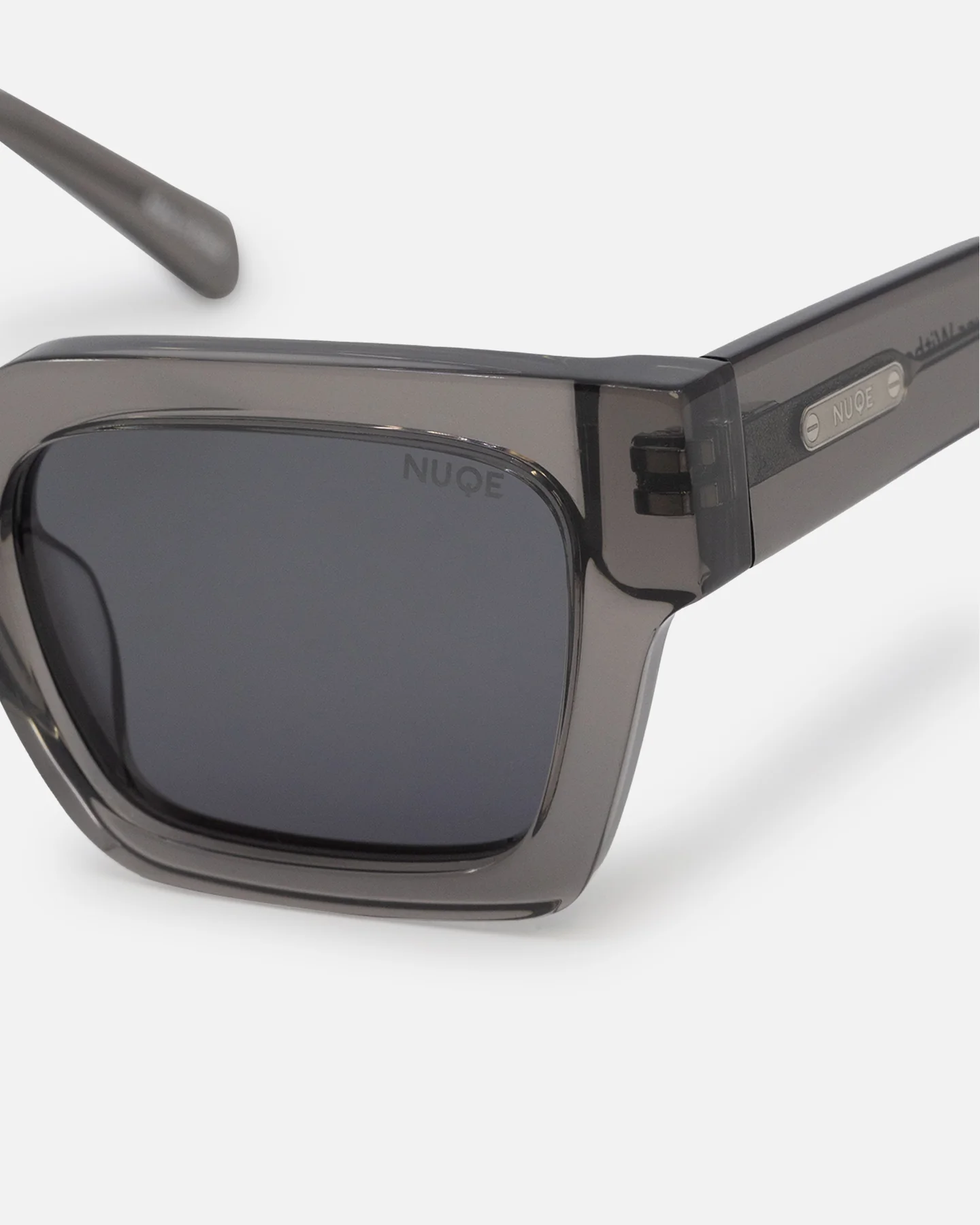 Nuqe Jones Sunglasses Smoke Grey - Image 5