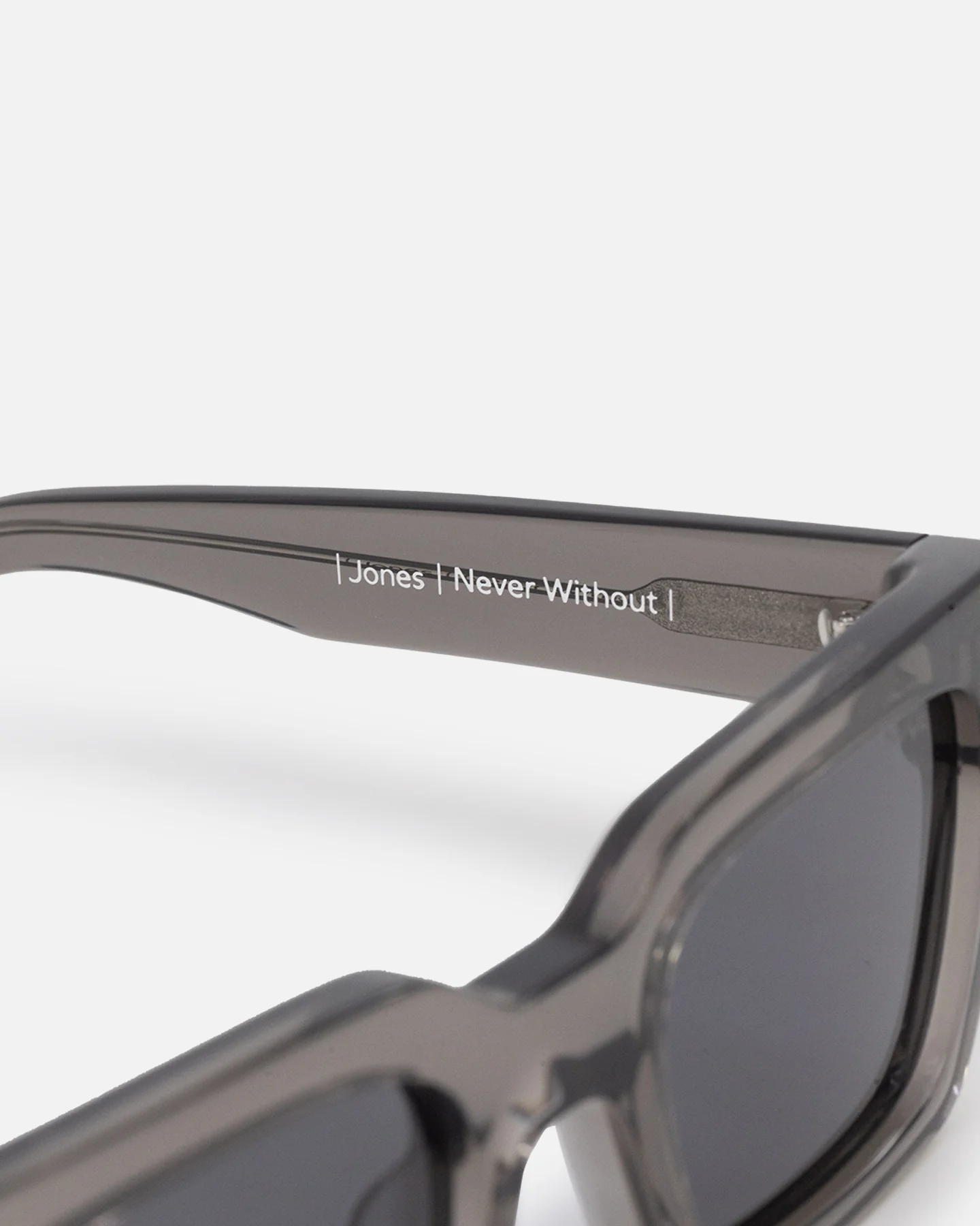 Nuqe Jones Sunglasses Smoke Grey - Image 8