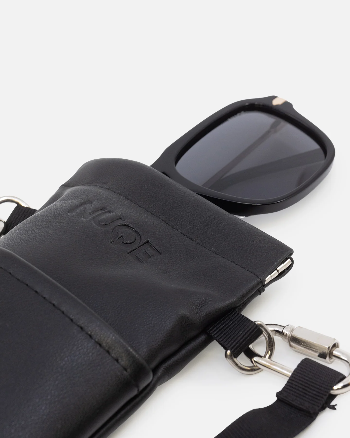 Nuqe Martinez Sunglasses Black/Gold - Image 10