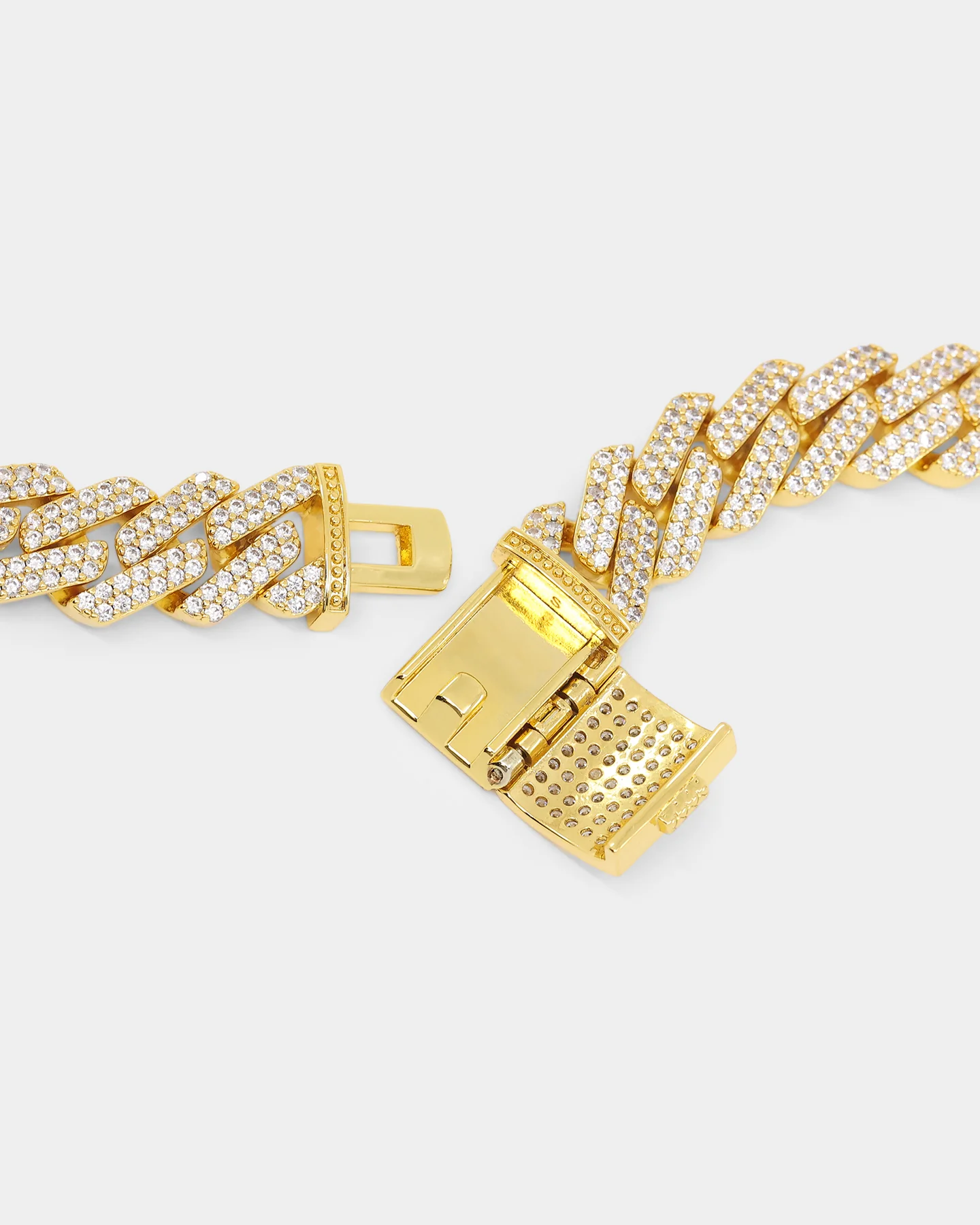 NXS 18" 14mm Iced Interlink Chain Iced Gold - Image 9