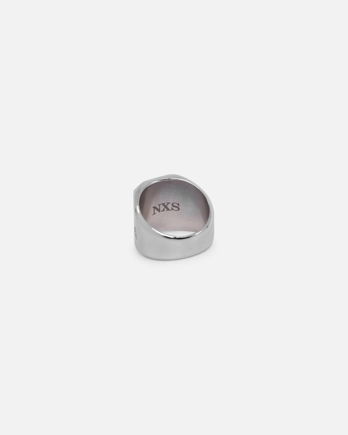 NXS Crest Ring White Gold/Black - Image 6