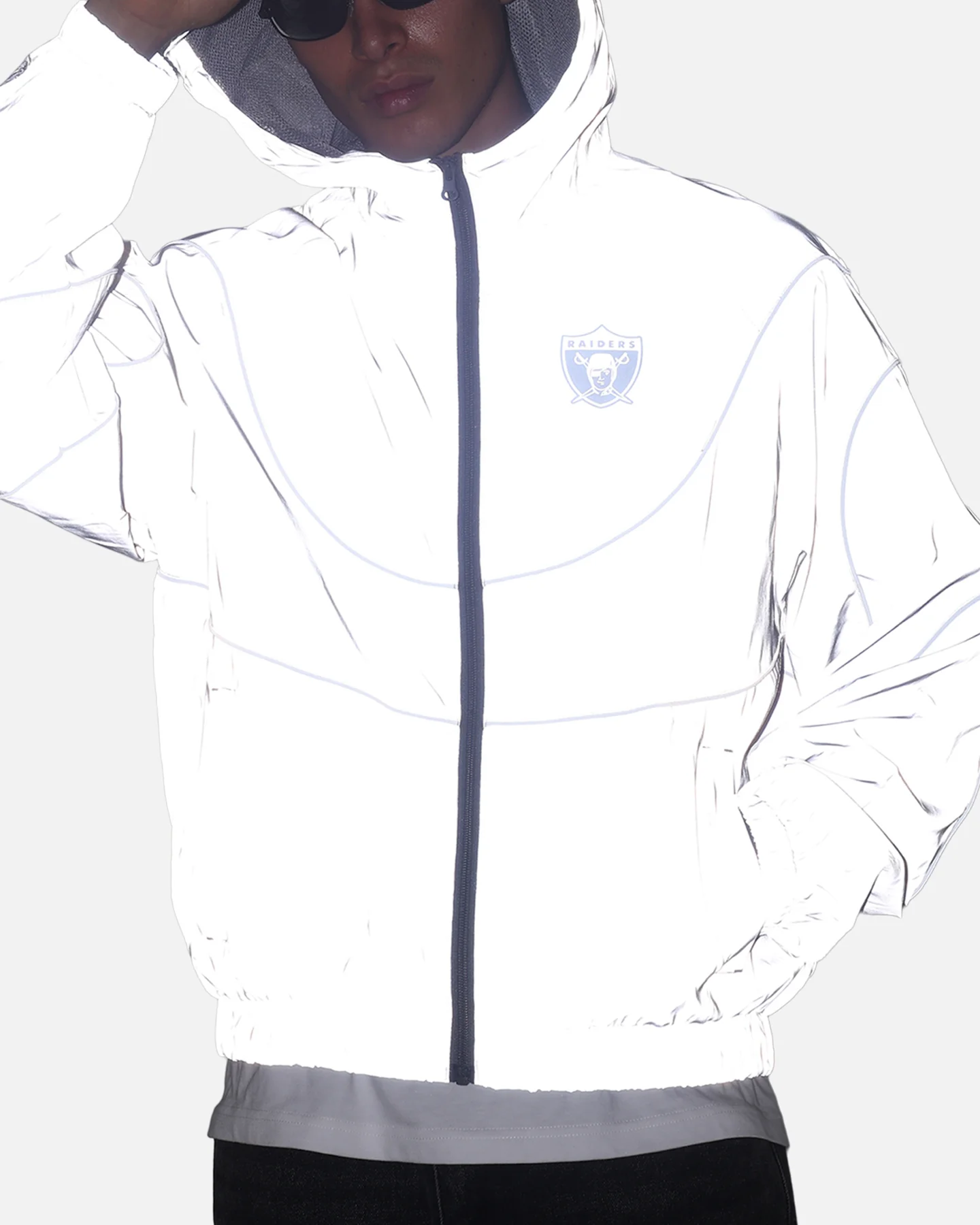 Mitchell & Ness Las Vegas Raiders Nylon Tracksuit Jacket Grey - Image 2
