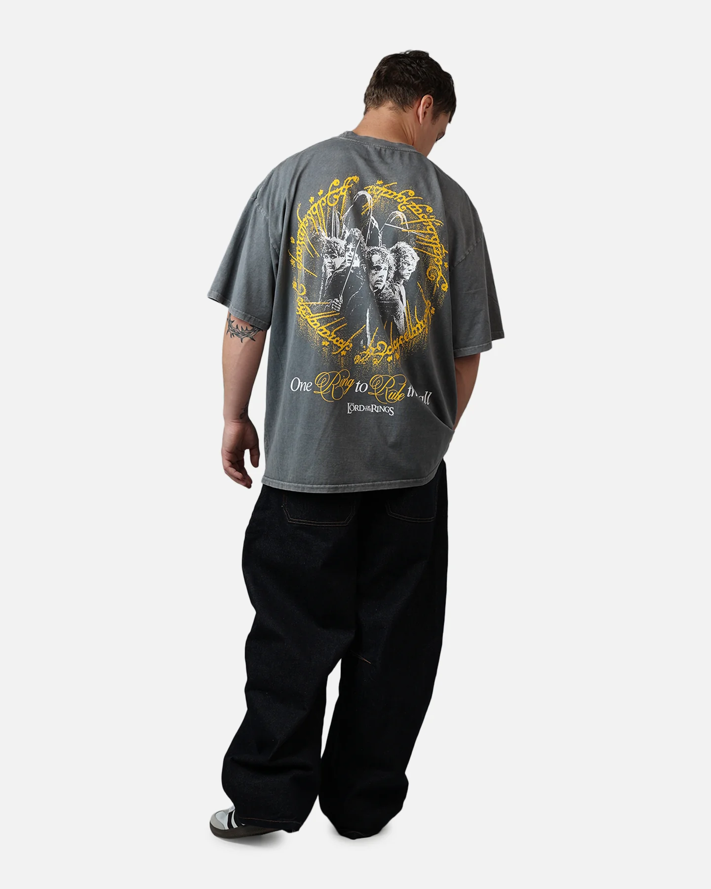 73Studio X Lord Of The Rings One Ring Vintage T-Shirt Washed Charcoal - Image 4