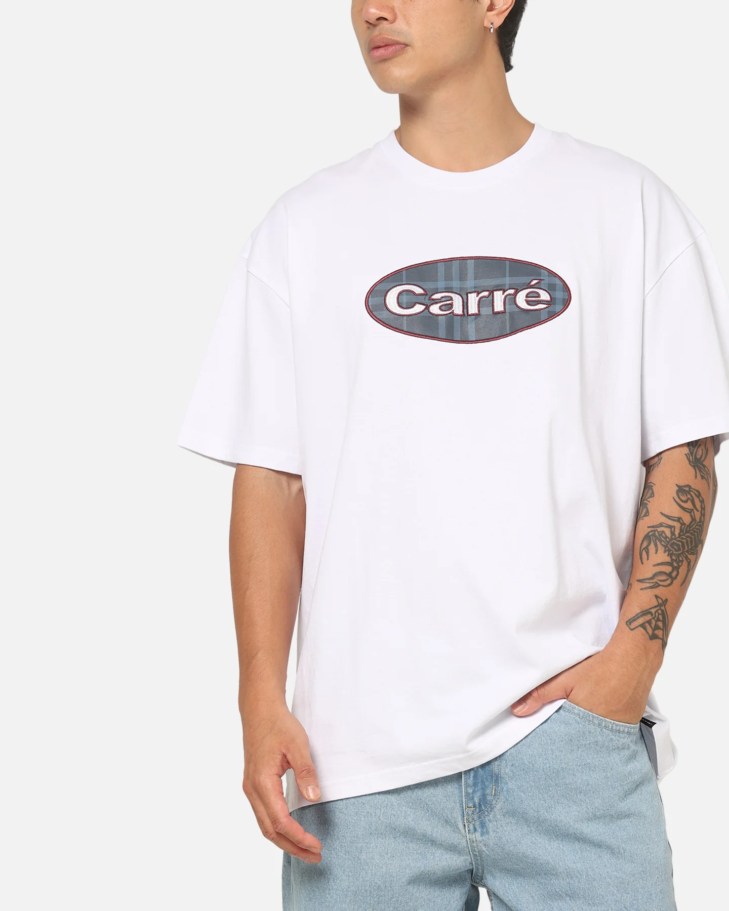Carre Plaid Oval T-Shirt White - Image 6