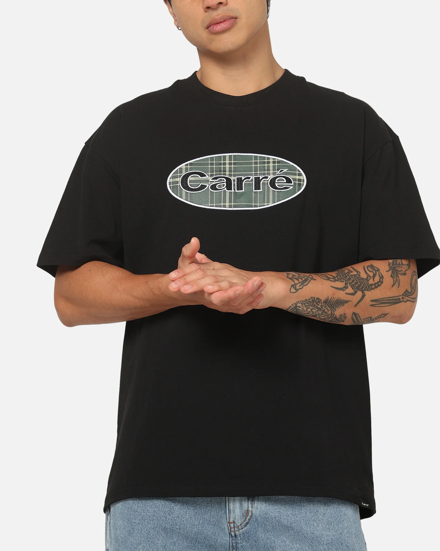 Carre Plaid Oval T-Shirt Solid Black - Image 6