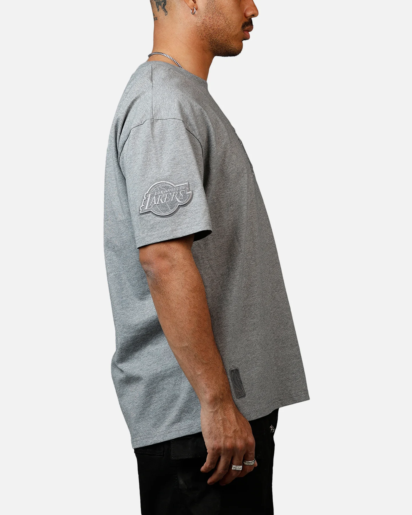 Pro Standard Los Angeles Lakers Reverse French Terry T-Shirt Grey - Image 4