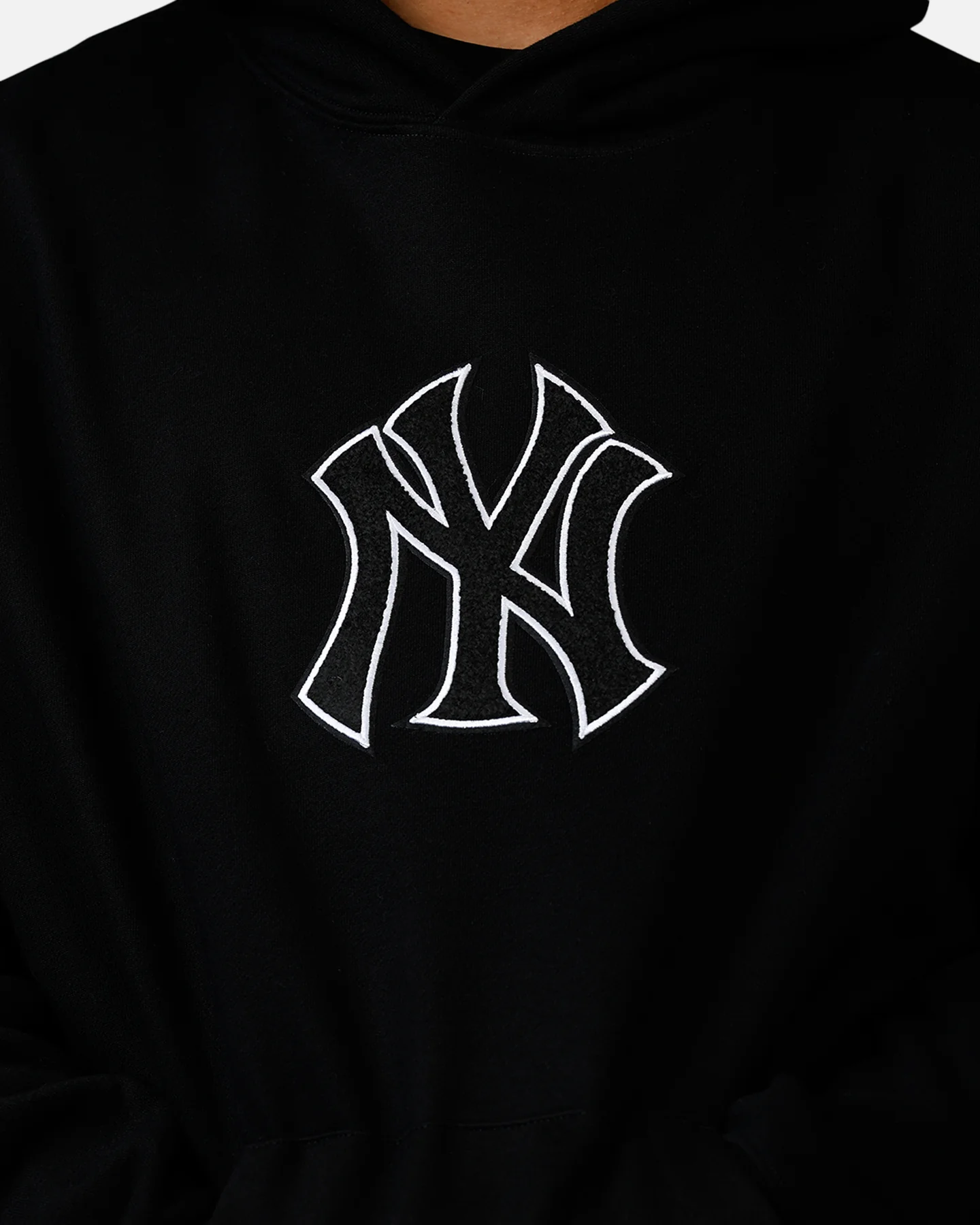 Pro Standard New York Yankees Chenille Hoodie Black - Image 6