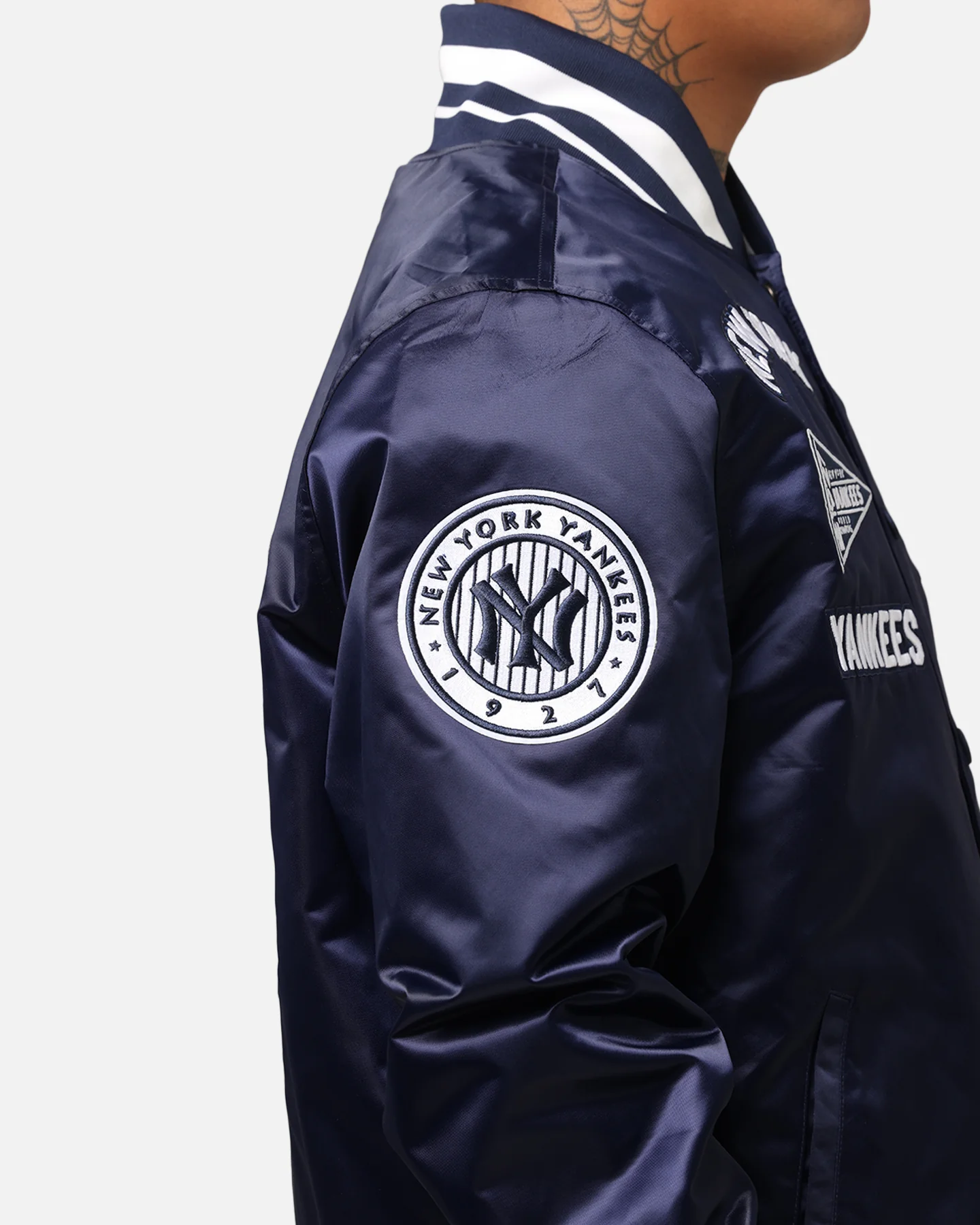 Pro Standard New York Yankees Classic Satin Jacket Midnight Navy - Image 9