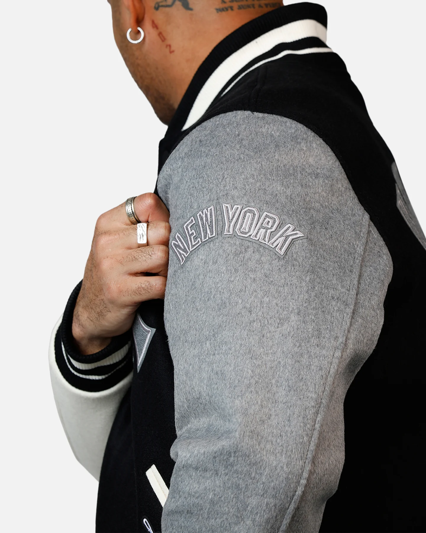 Pro Standard New York Yankees Reverse French Terry Wool Varsity Jacket Black/Grey - Image 7