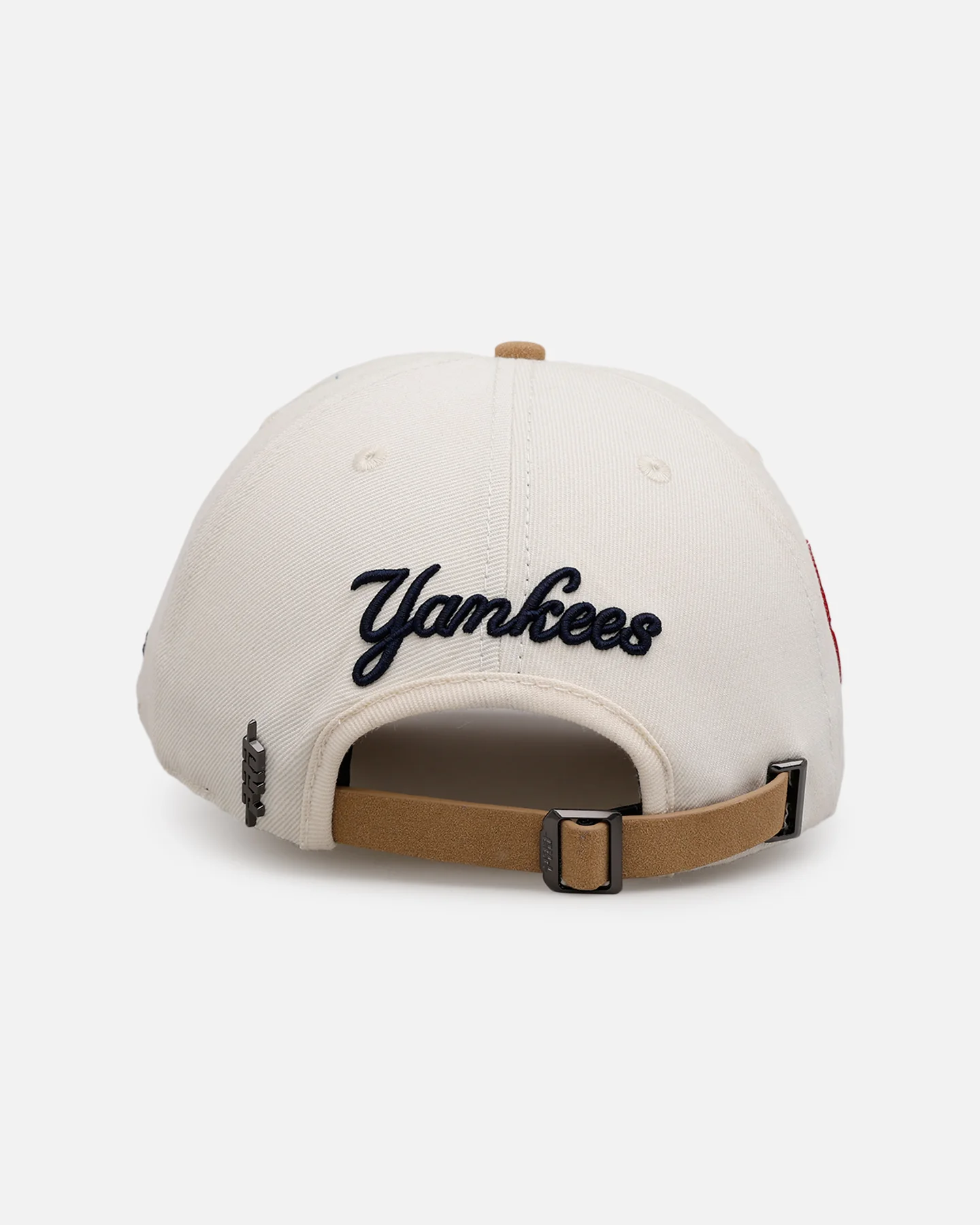 Pro Standard New York Yankees 'Signature Suede' Pro Pinch Strapback Eggshell - Image 3