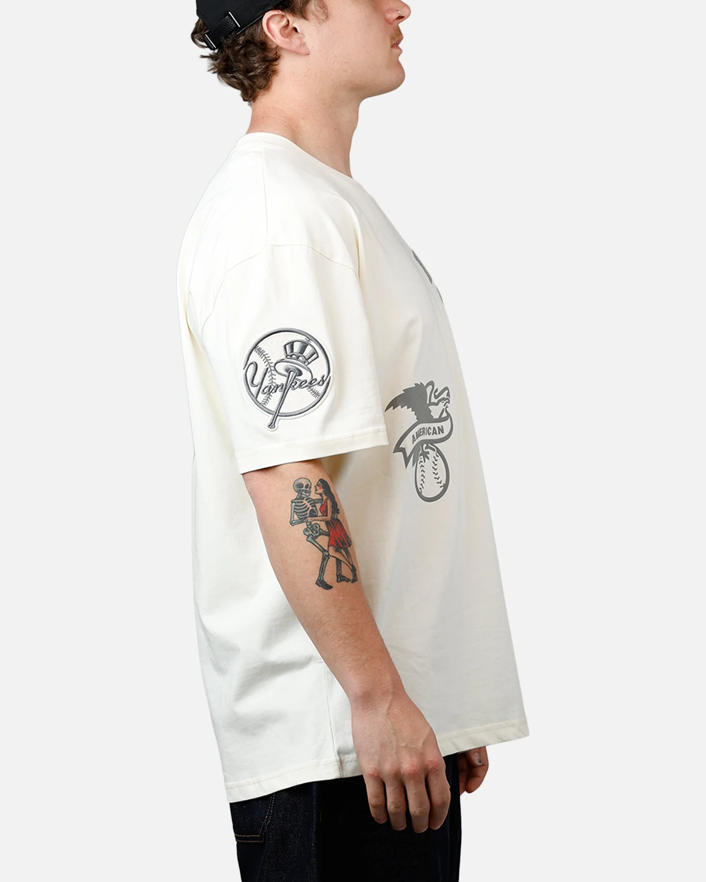Pro Standard New York Yankees Street Team T-Shirt Eggshell - Image 4