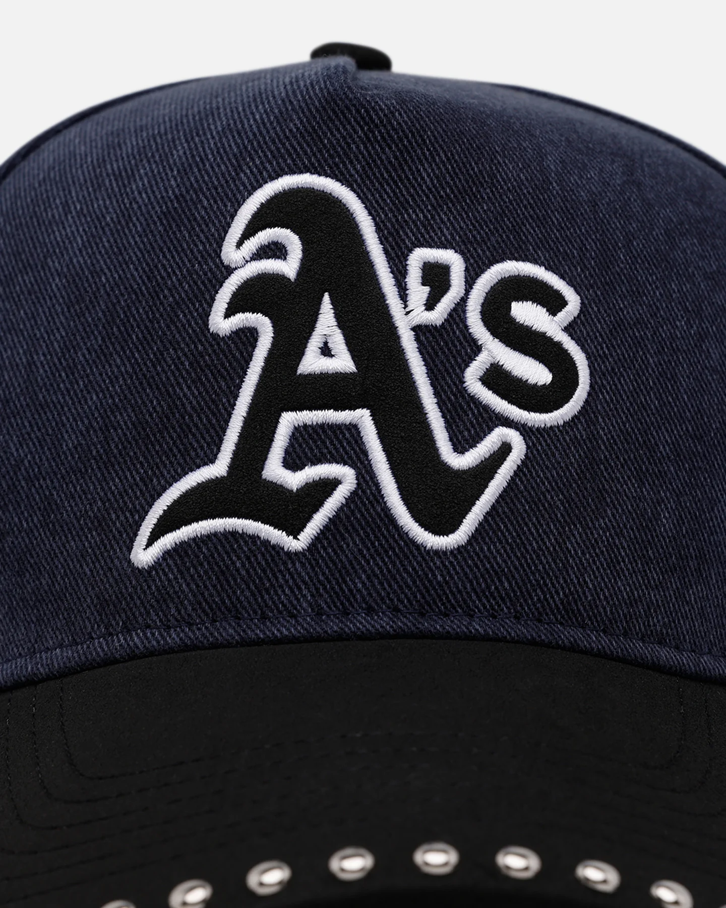 Pro Standard Oakland Athletics 'Polished Hardware' Pro Pinch Strapback Navy - Image 5