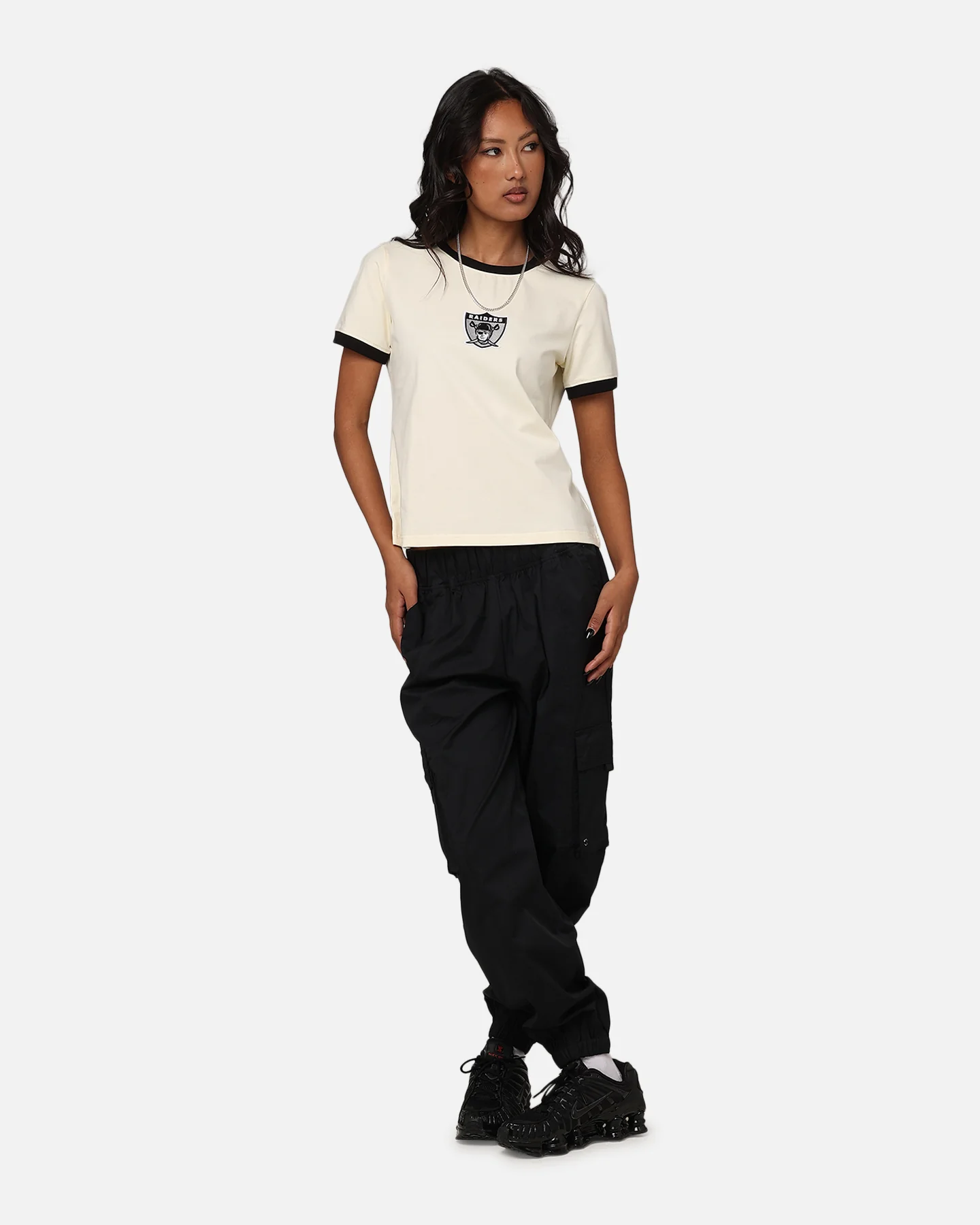Pro Standard Women's Las Vegas Raiders SJ Ringer T-Shirt Eggshell/Black - Image 3