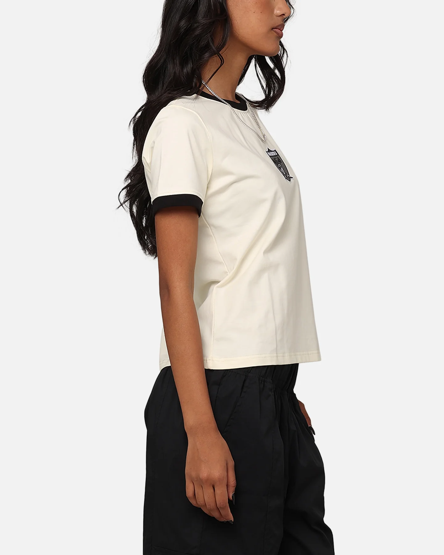Pro Standard Women's Las Vegas Raiders SJ Ringer T-Shirt Eggshell/Black - Image 5