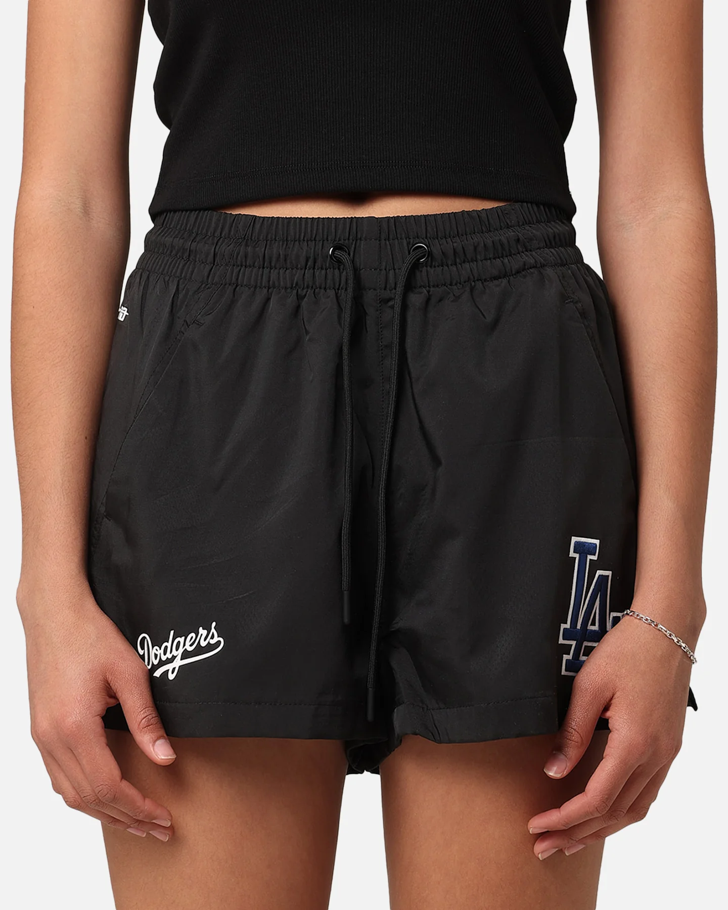 Pro Standard Women's Los Angeles Dodgers Woven Shorts Black - Image 7