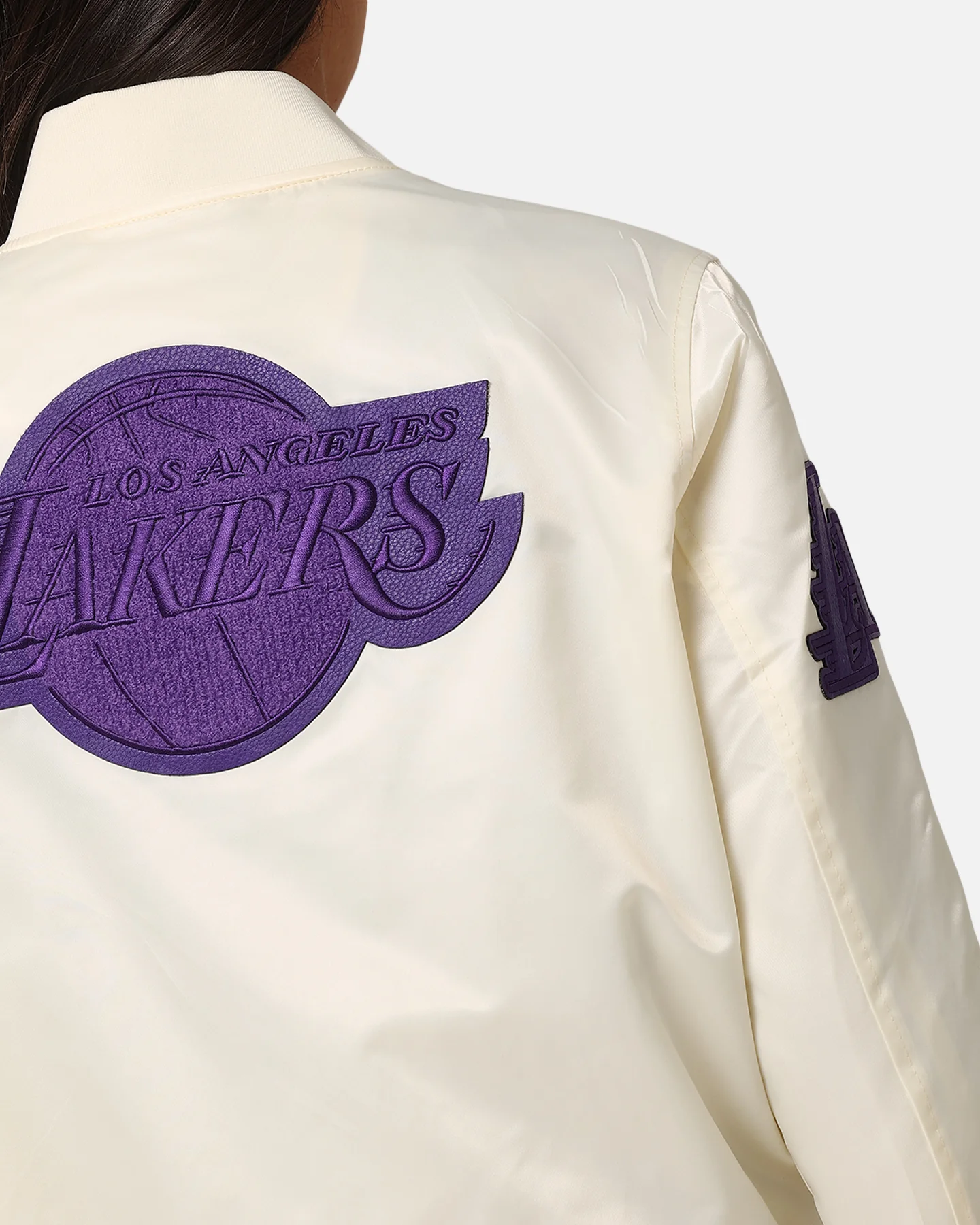 Pro Standard Women's Los Angeles Lakers Triple Tonal Satin Jacket Eggshell - Image 8