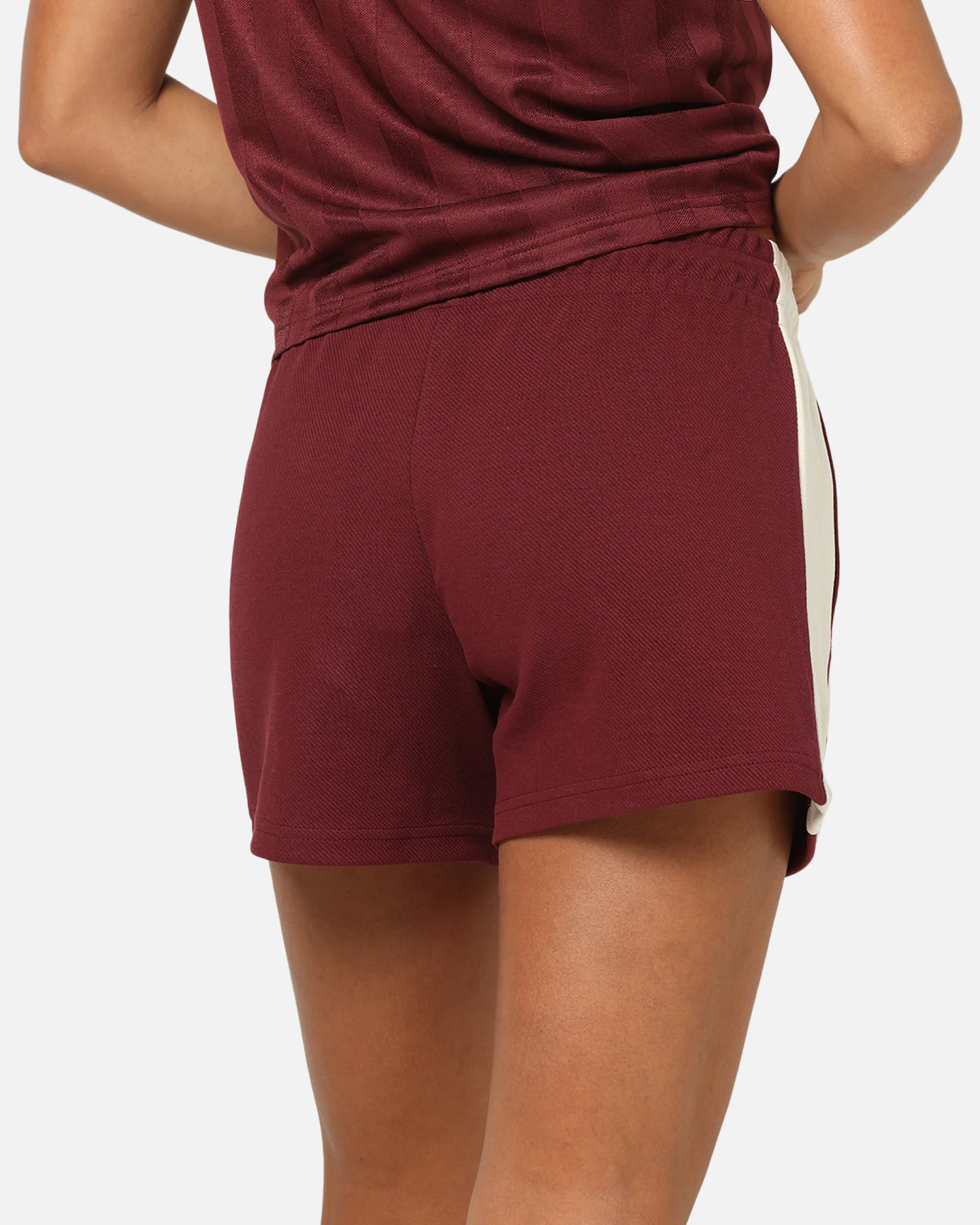 Puma Women's T7 Pintuck Shorts Ruby - Image 4