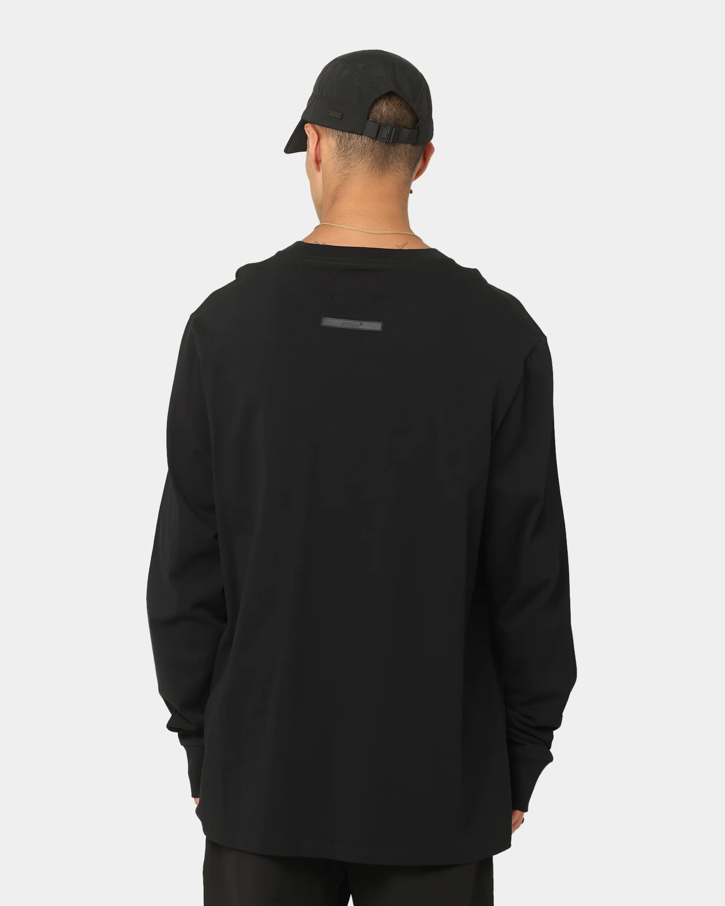 PYRA Cloud Long-Sleeve T-Shirt Black - Image 4