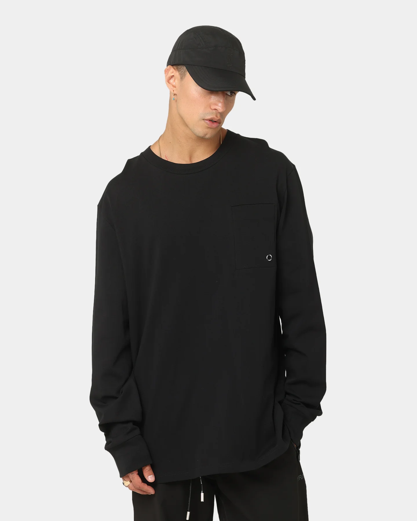 PYRA Cloud Long-Sleeve T-Shirt Black - Image 5