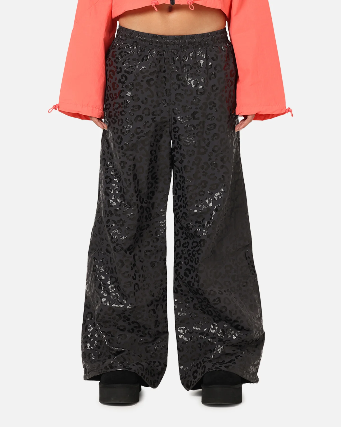 Reebok X Angel Reese Women's Hoop Pants Washed Black - Image 2