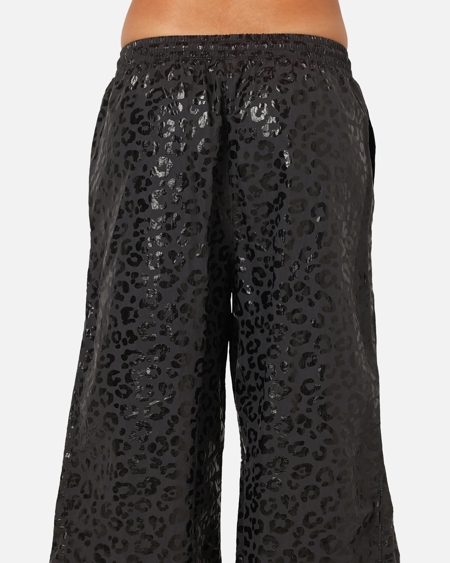 Reebok X Angel Reese Women's Hoop Pants Washed Black - Image 9