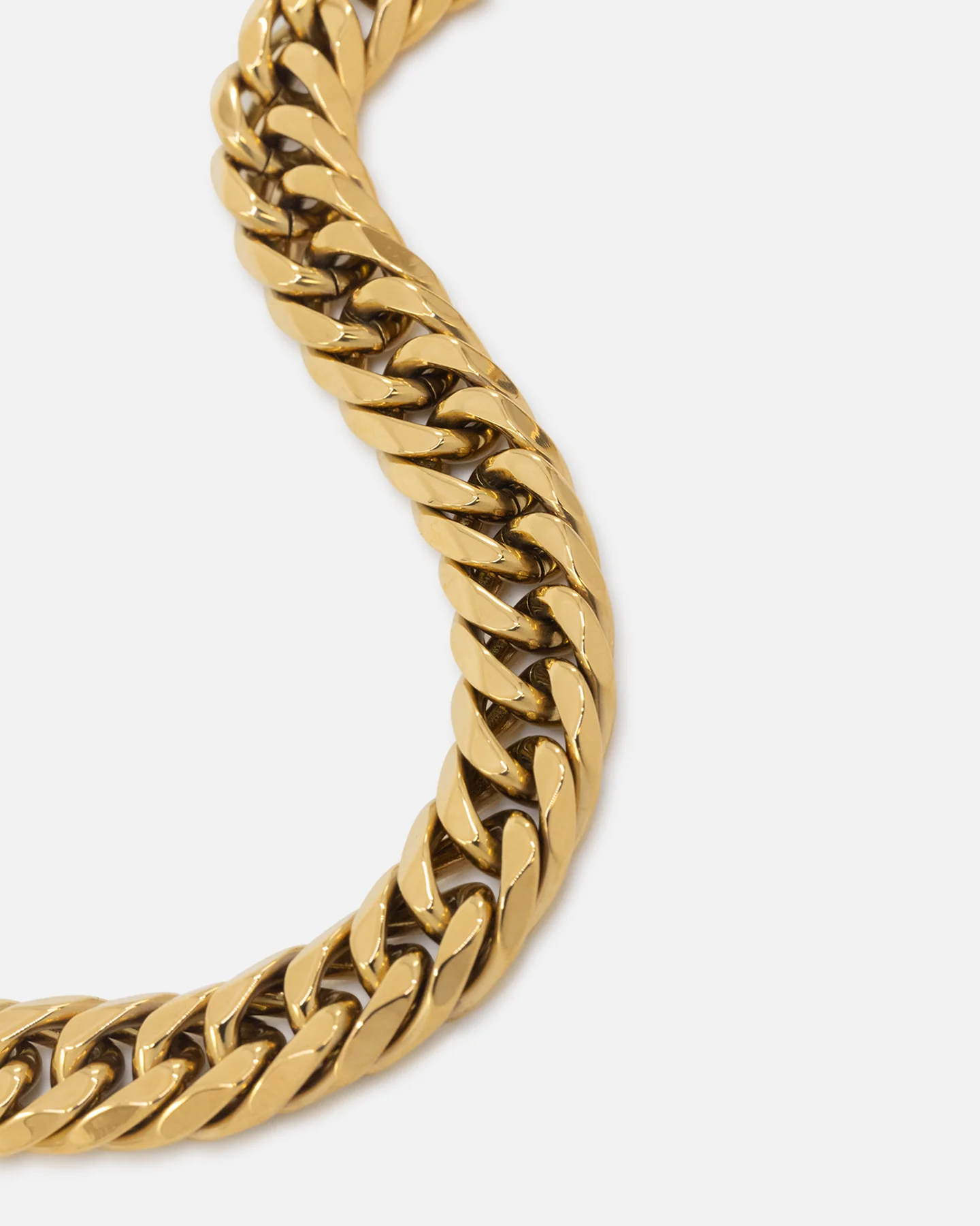 Saint Morta 12mm Double Link Bracelet Gold - Image 6