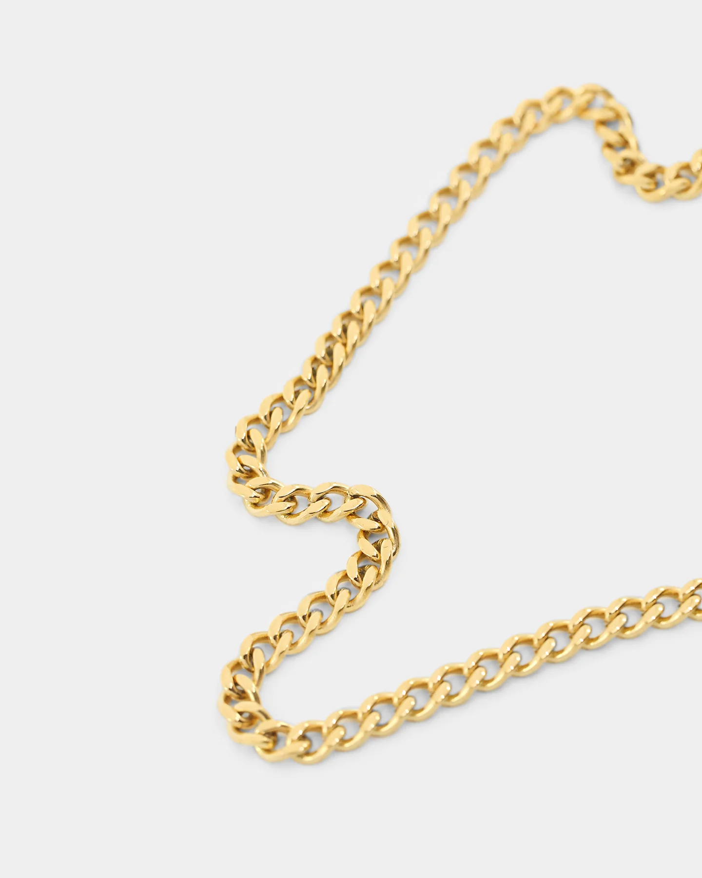 Saint Morta 3mm Cuban Bracelet Gold - Image 3