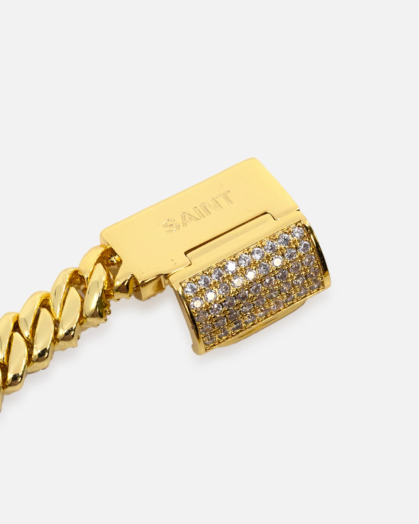 Saint Morta 6mm Iced Cuban Prong Bracelet Iced Gold - Image 6