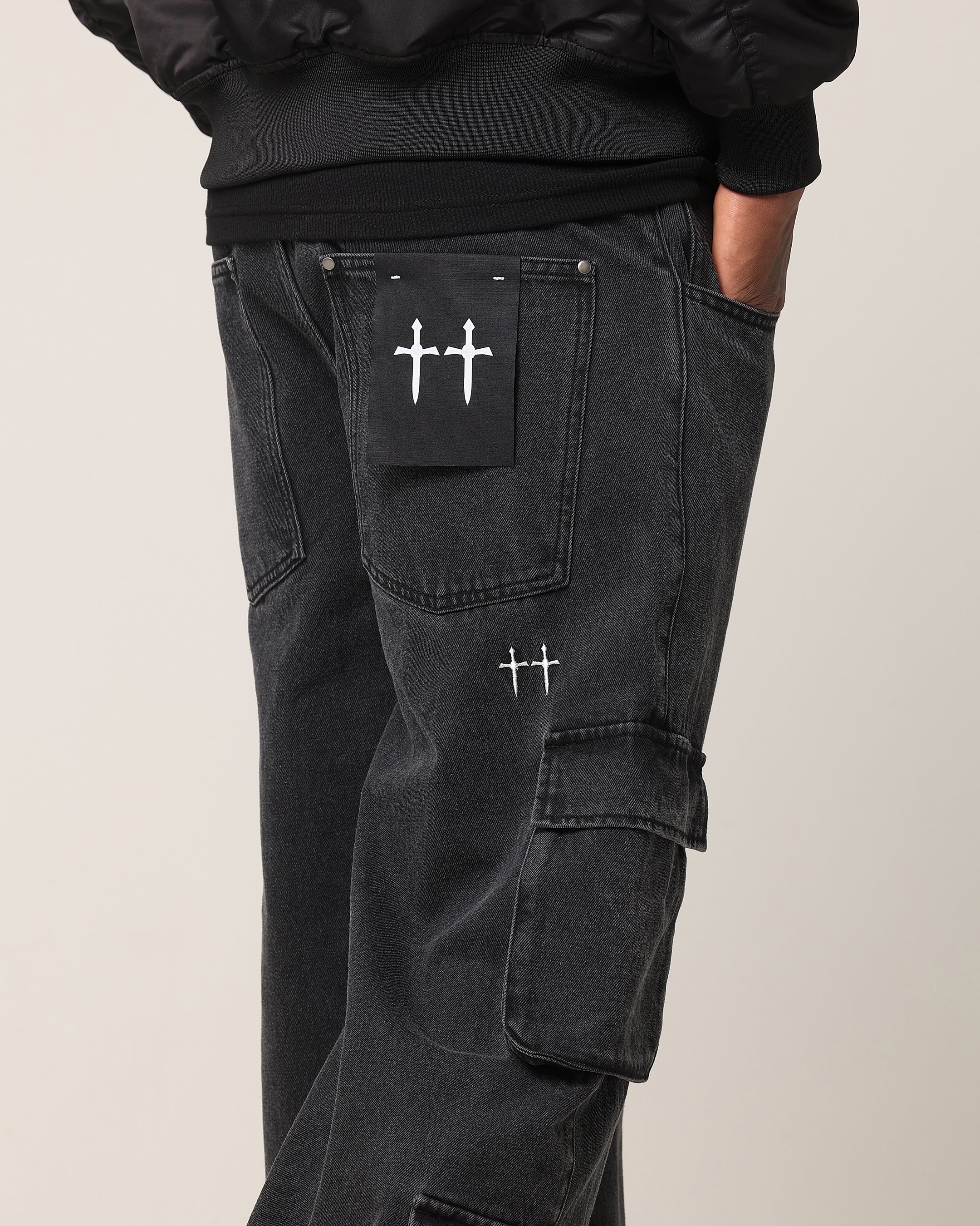 Saint Morta Baggy Workwear Jean Black Shadow - Image 4