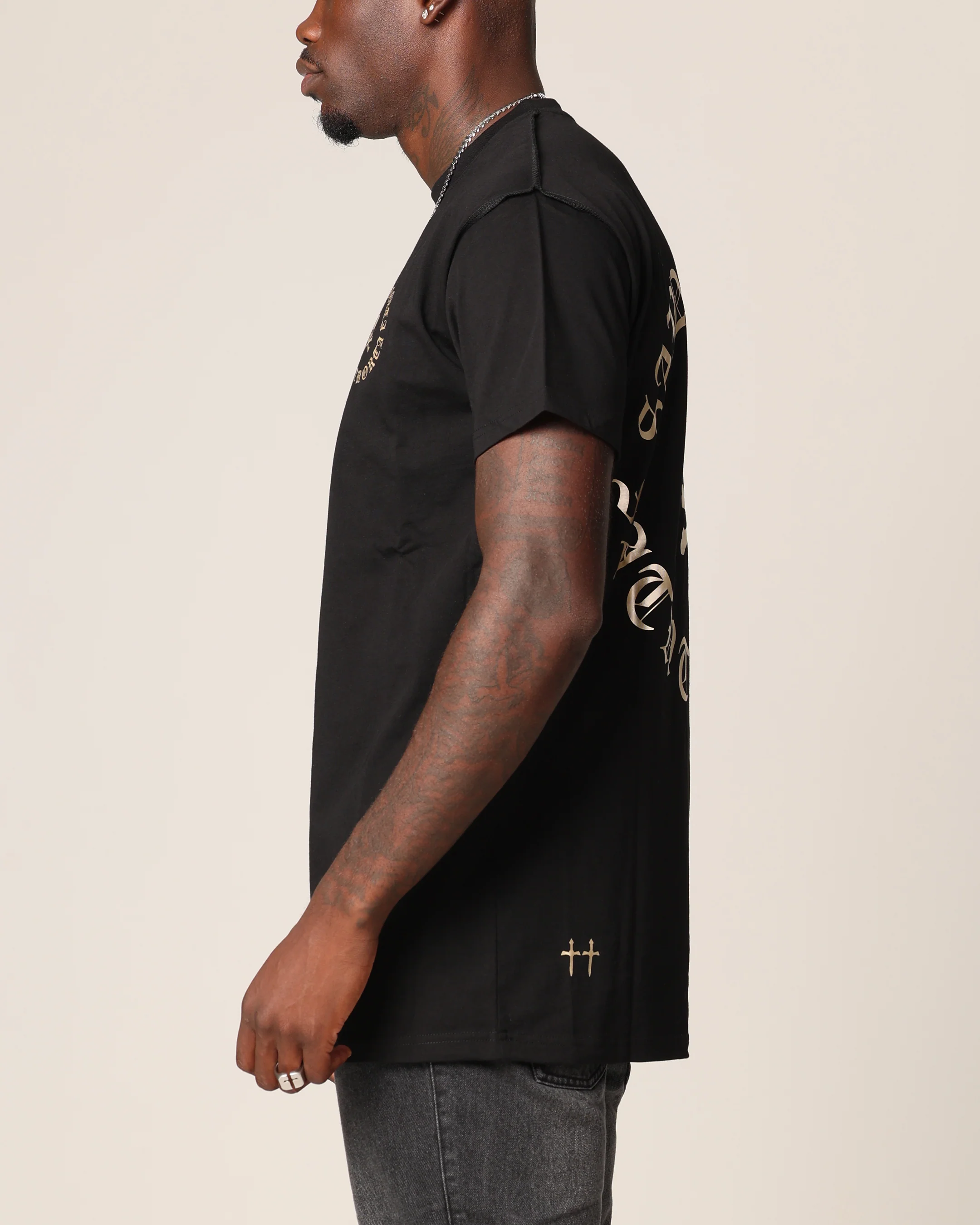 Saint Morta Ceremonies Lafayette T-Shirt Black/Gold - Image 6