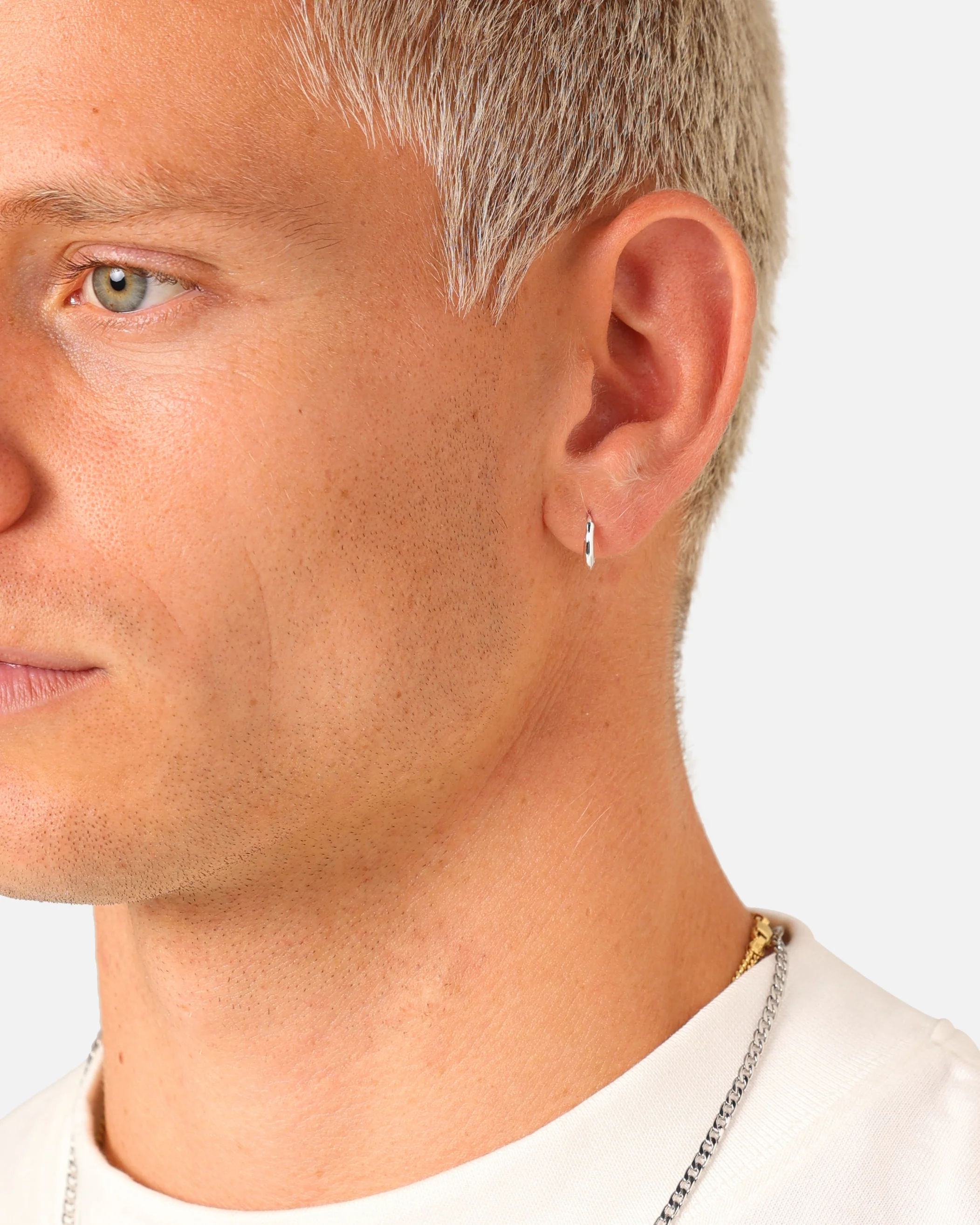 Saint Morta Classic Hoop Earring Silver - Image 2