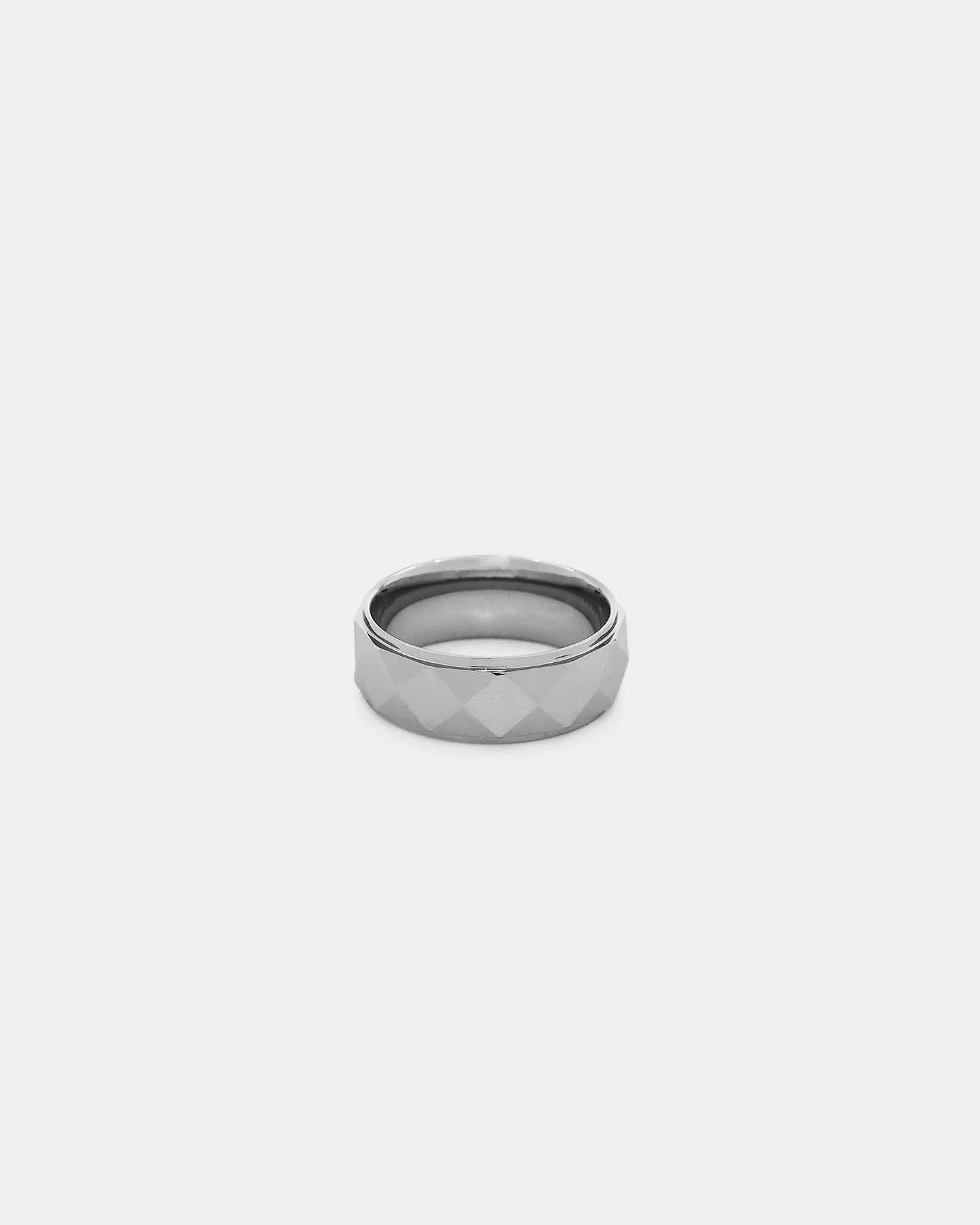 Saint Morta Diamond Cut Tungsten Ring Steel Tungsten