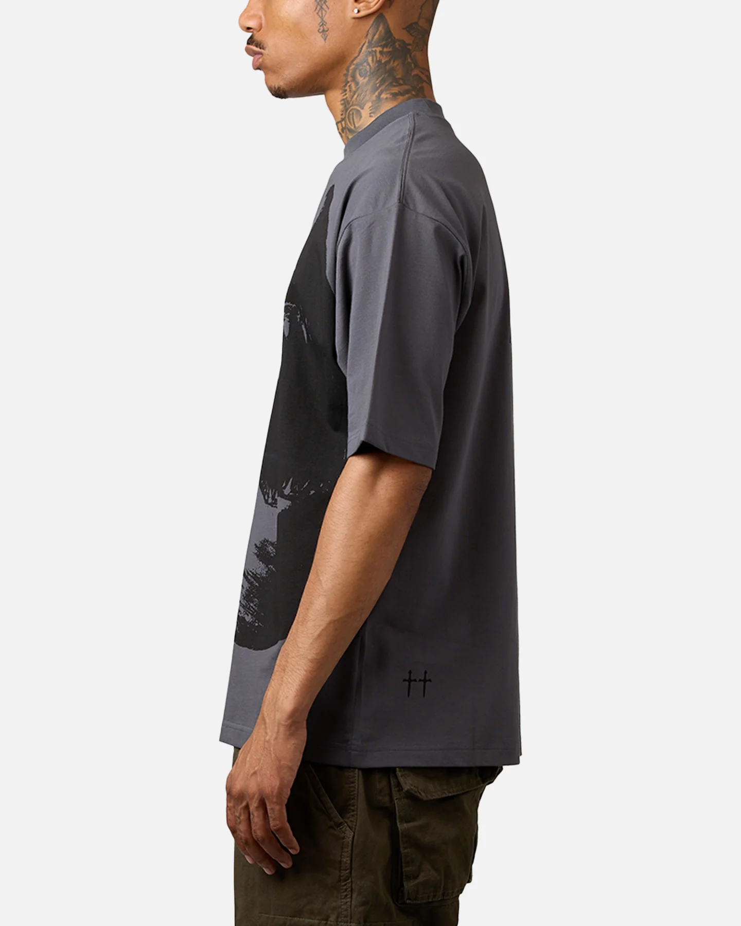 Saint Morta Fear The Abyss Patrol T-Shirt Dark Grey - Image 5