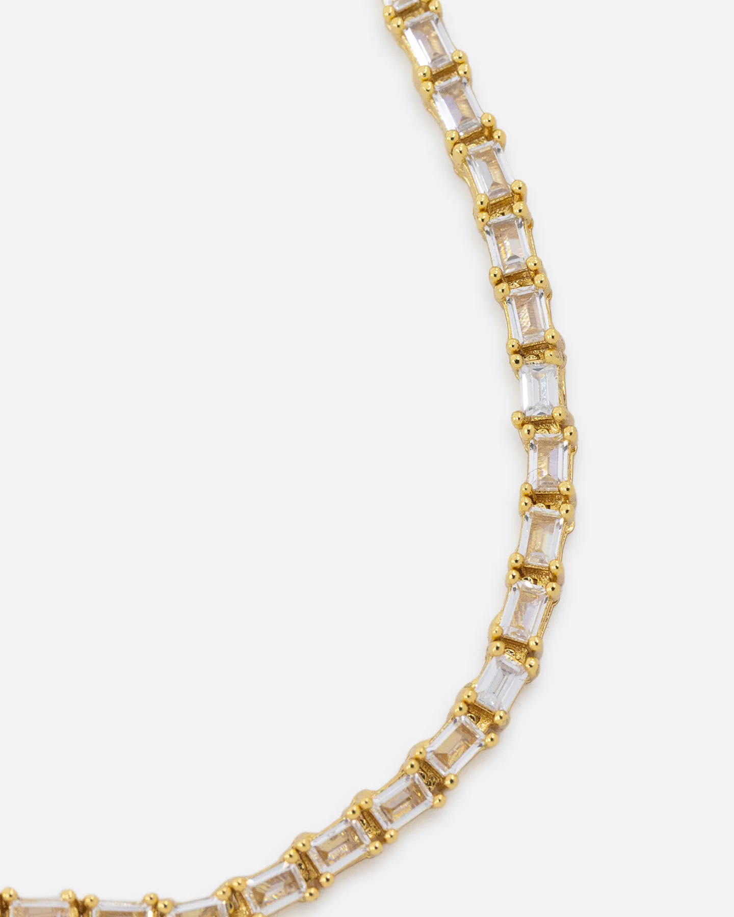 Saint Morta Landscape Baguette Chain Iced Gold - Image 3