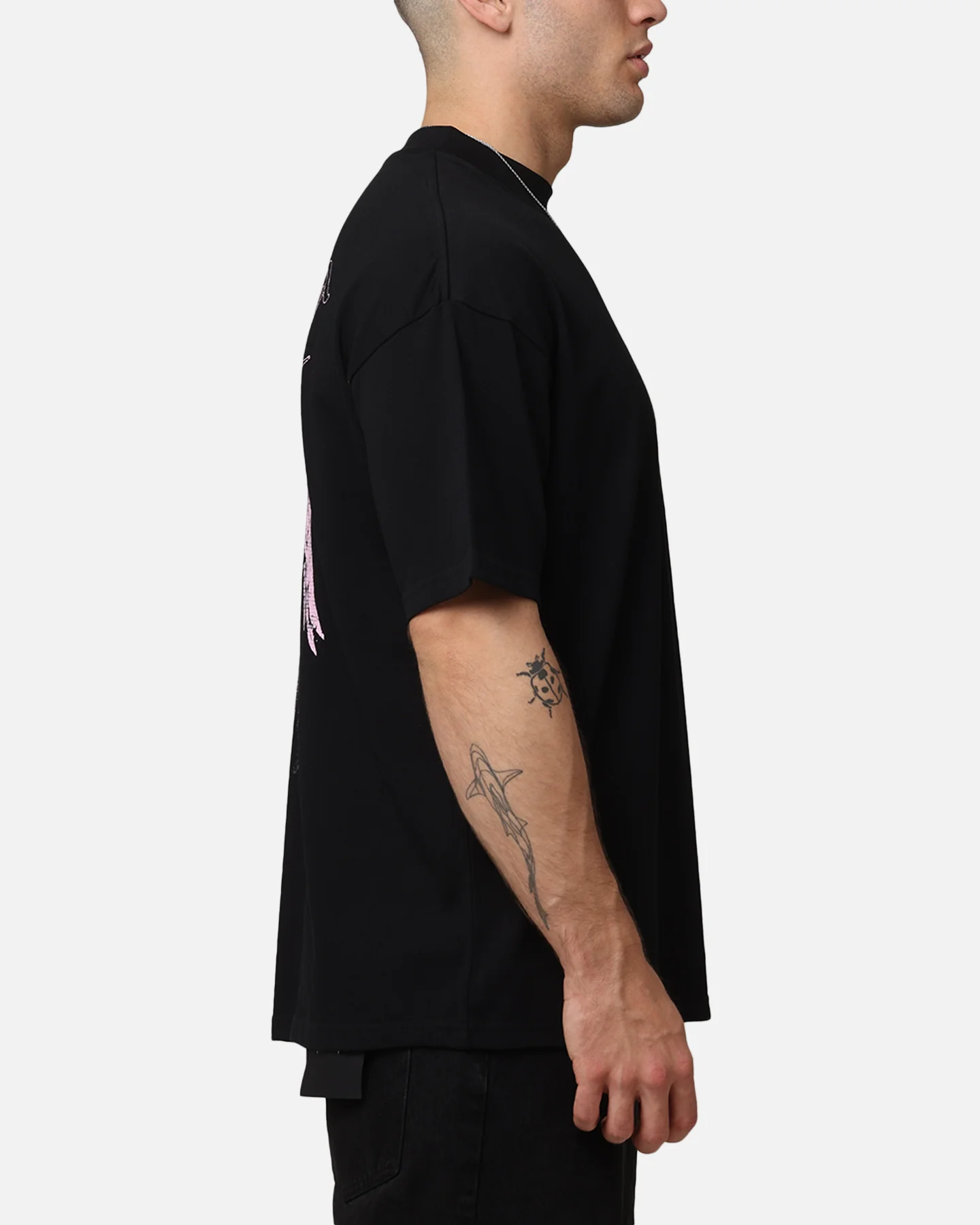 Saint Morta Lucian Mock Neck T-Shirt Black/Pink - Image 5
