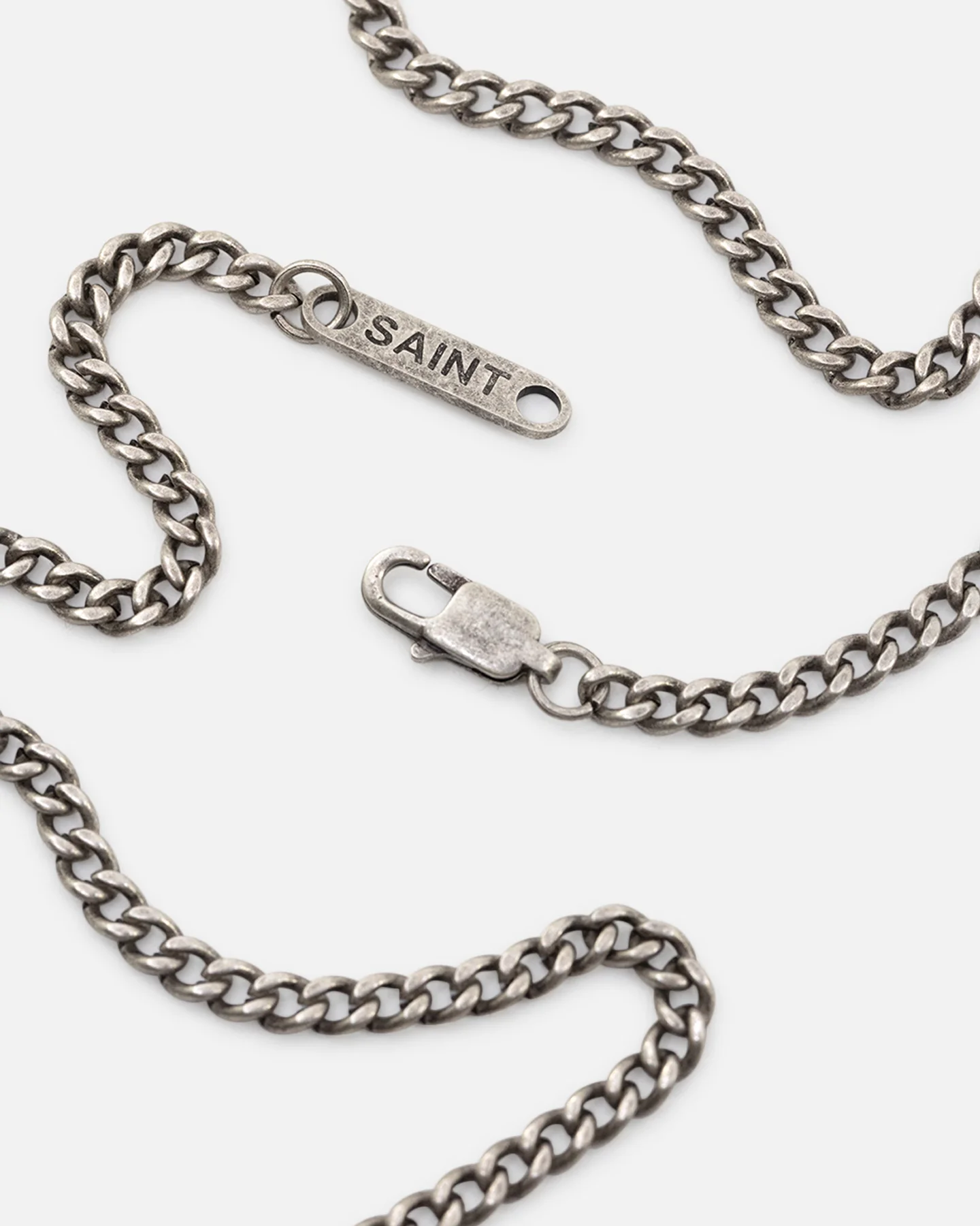 Saint Morta Skull And Roses Necklace Stainless Steel - Image 5