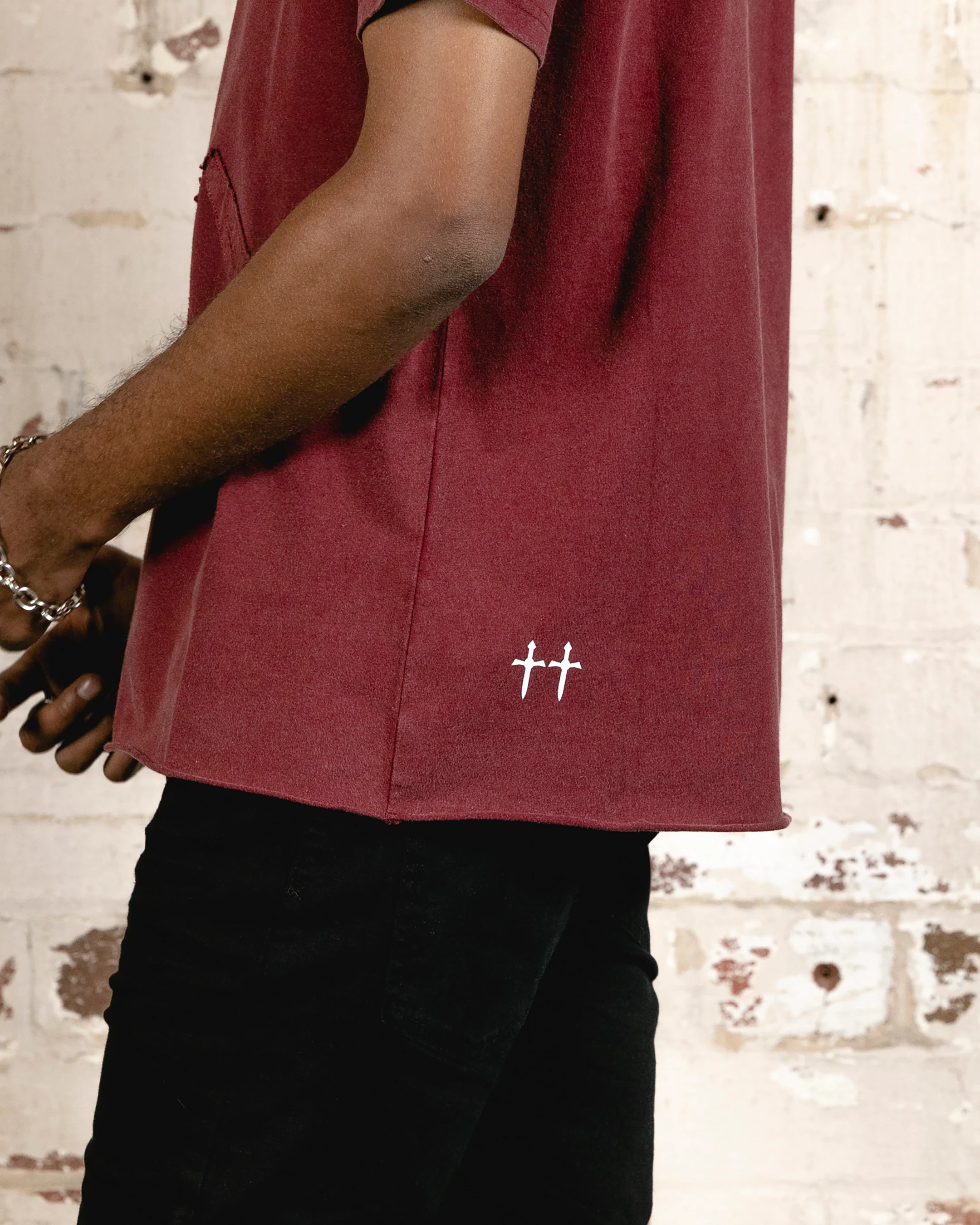 Saint Morta State Of Morta Appliqué T-Shirt Vintage Lava - Image 7