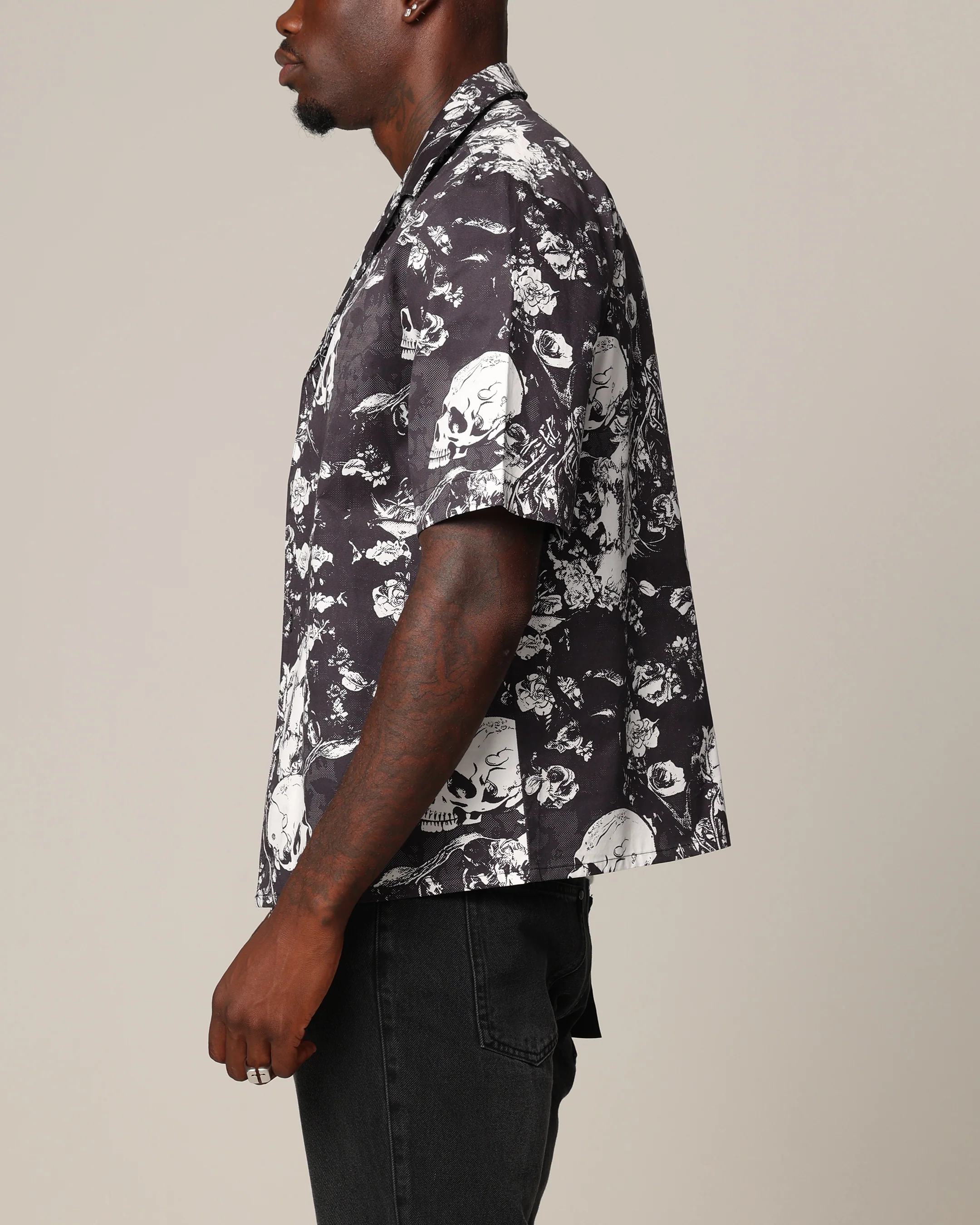 Saint Morta Undying Love Short Sleeve Shirt Black/White - Image 4