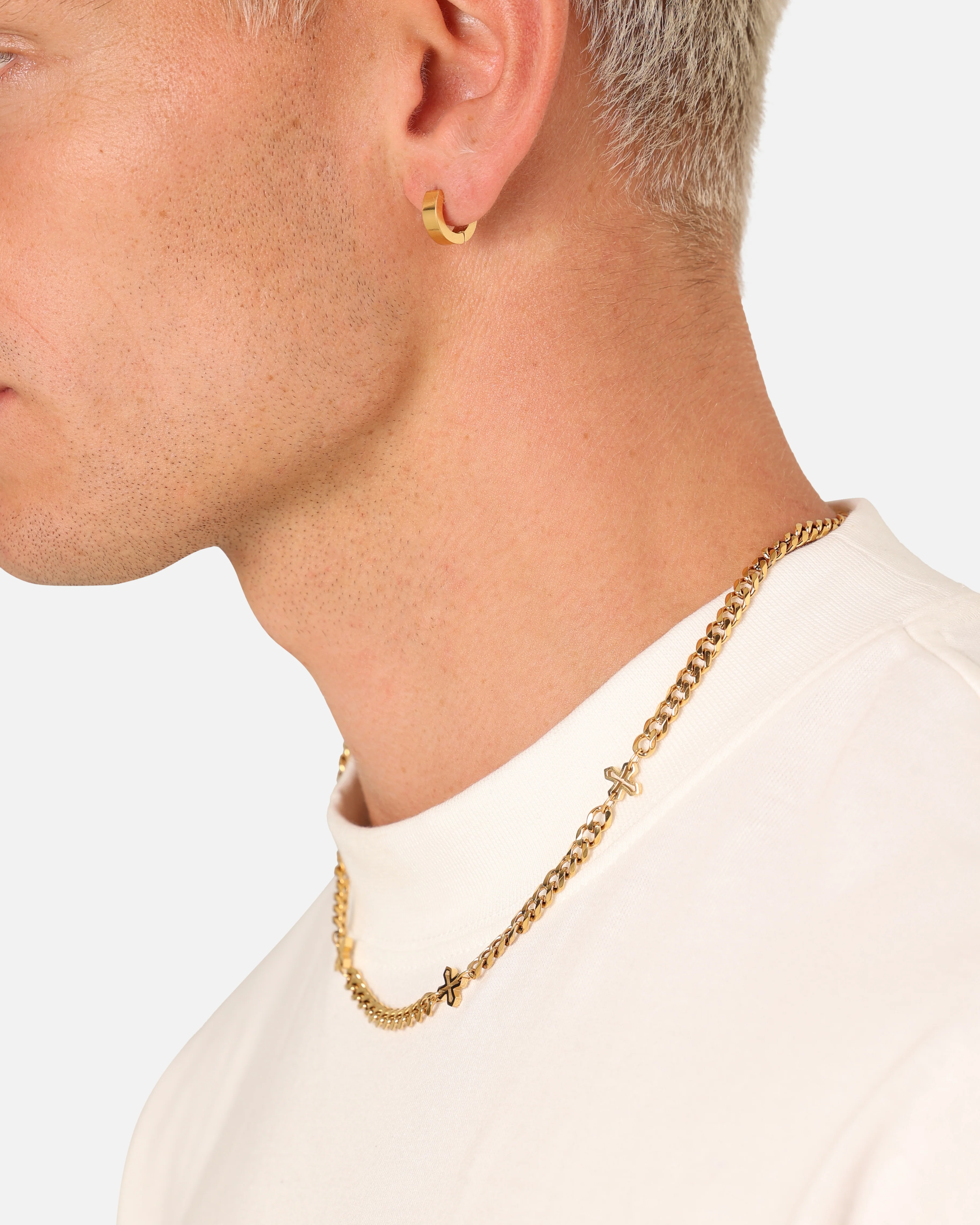 Saint Morta Wide Hoop Earring Gold - Image 4