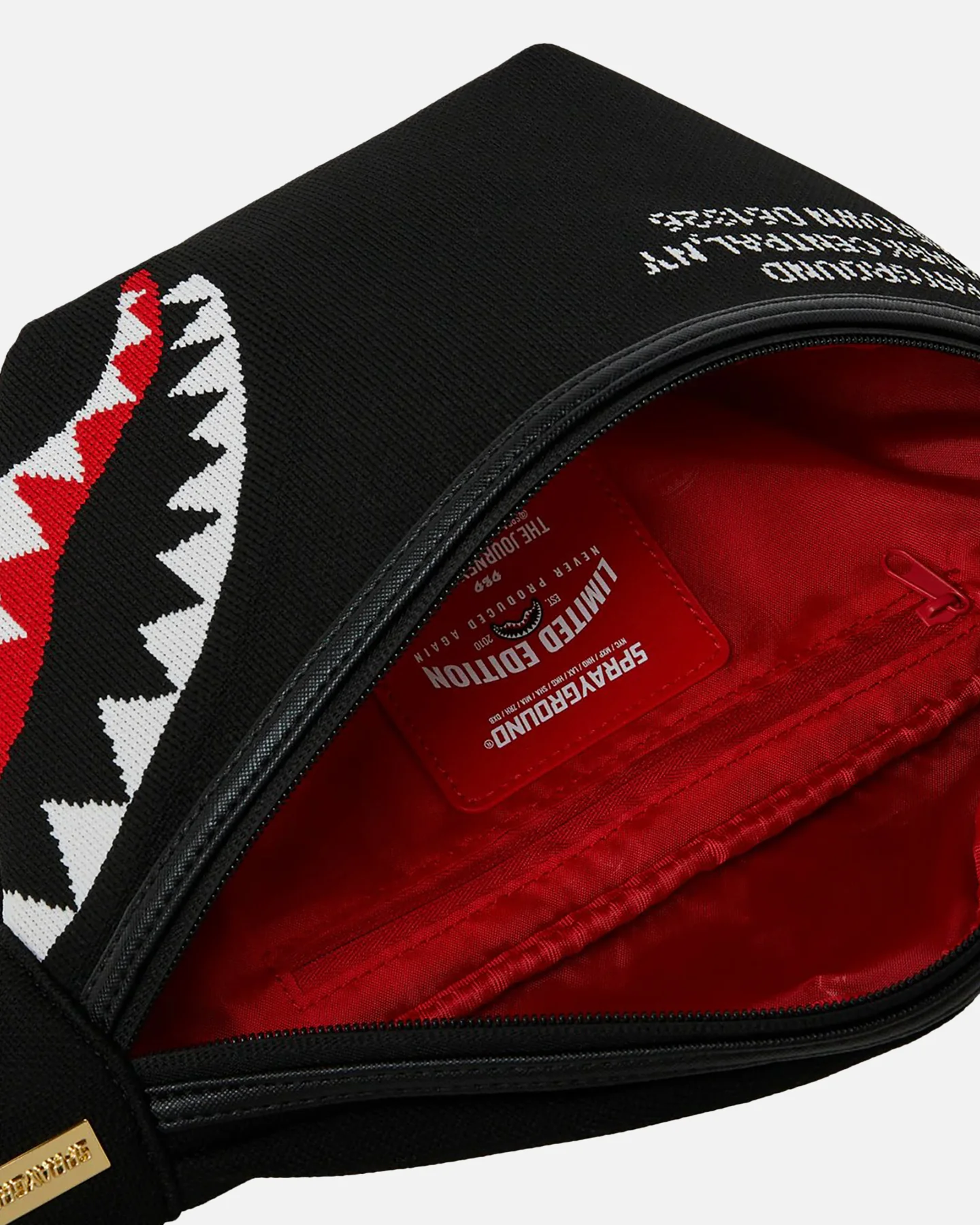 Sprayground Shark Central Knit Savvy Crossbody Bag Multi - Image 4
