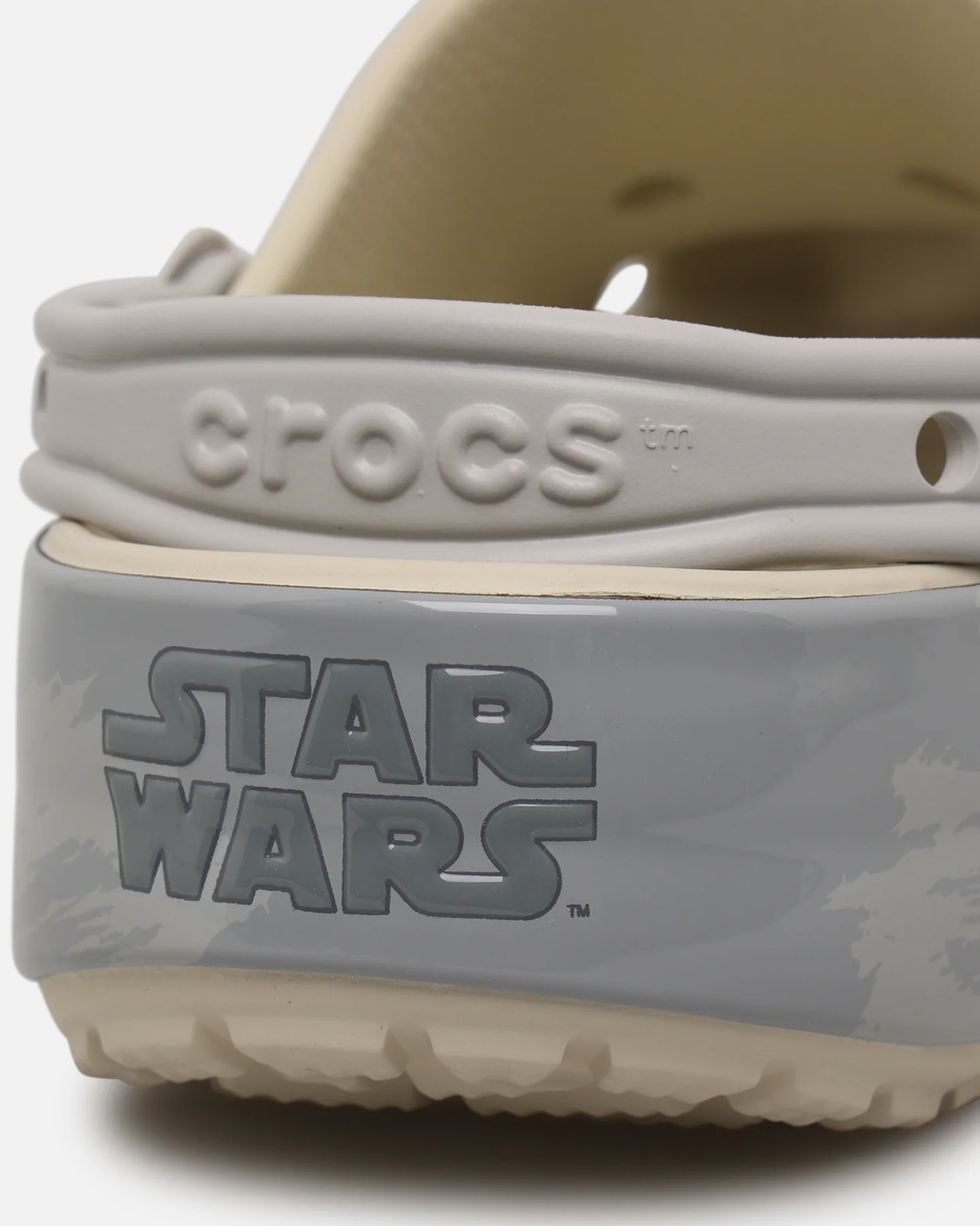 Star Wars X Crocs Classic Clog 'Grogu' Bone - Image 10
