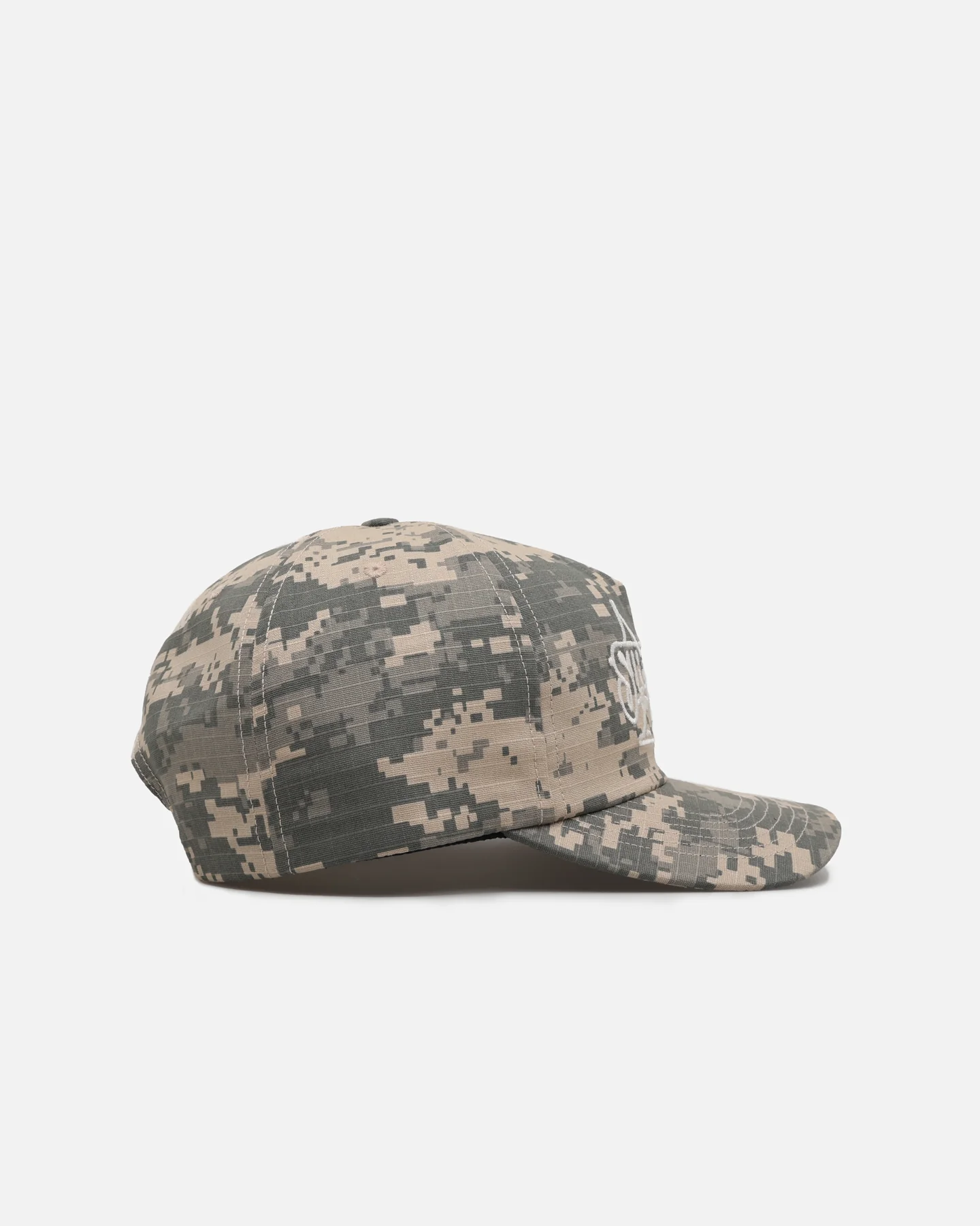 Strawberry Mountain Snapback Digi Camo - Image 3