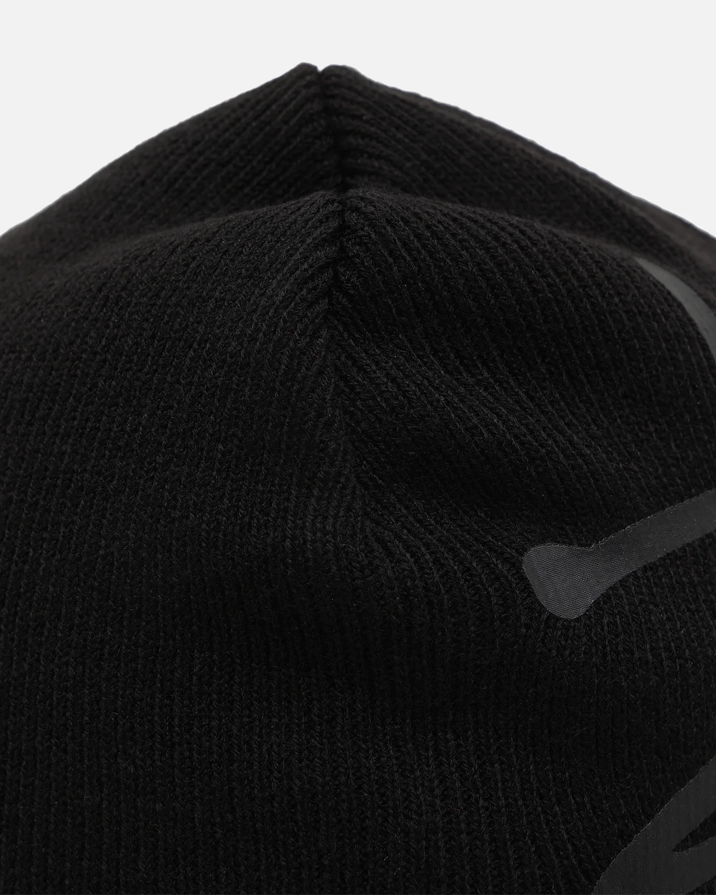 Stüssy Debossed Stock Skull Cap Beanie Black - Image 6
