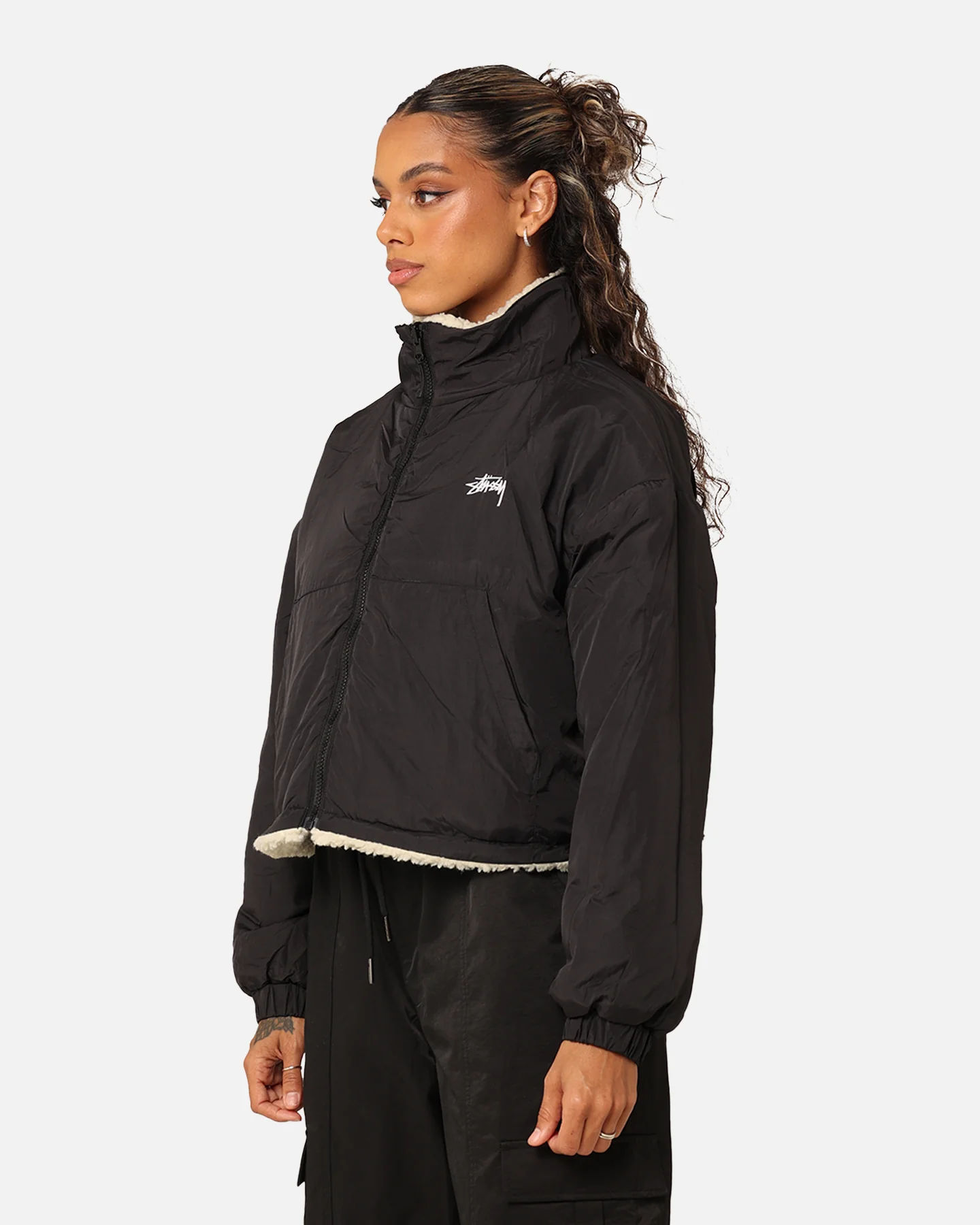 Stussy Women's 8 Ball Reversible Cropped Work Jacket Black - Image 8