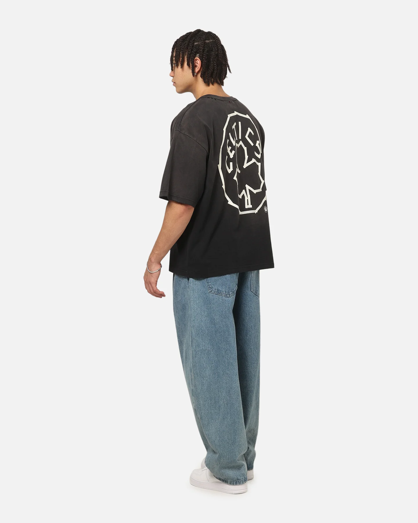 Mitchell & Ness Boston Celtics Tape T-Shirt Black - Image 4