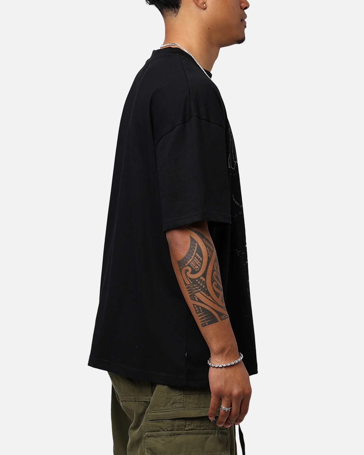 The Anti Order Life Is War T-Shirt Black - Image 4
